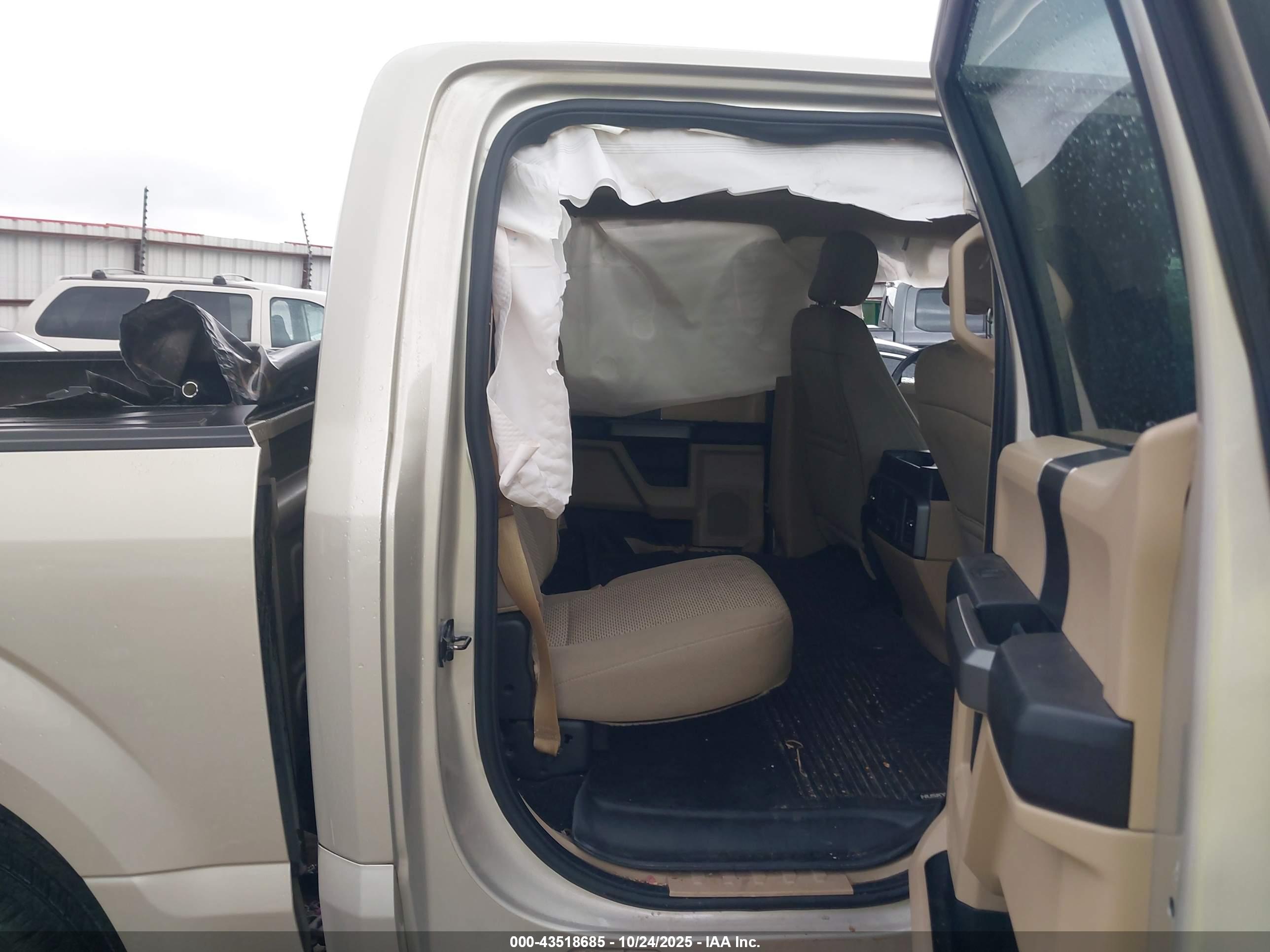 FORD F-150 image 8