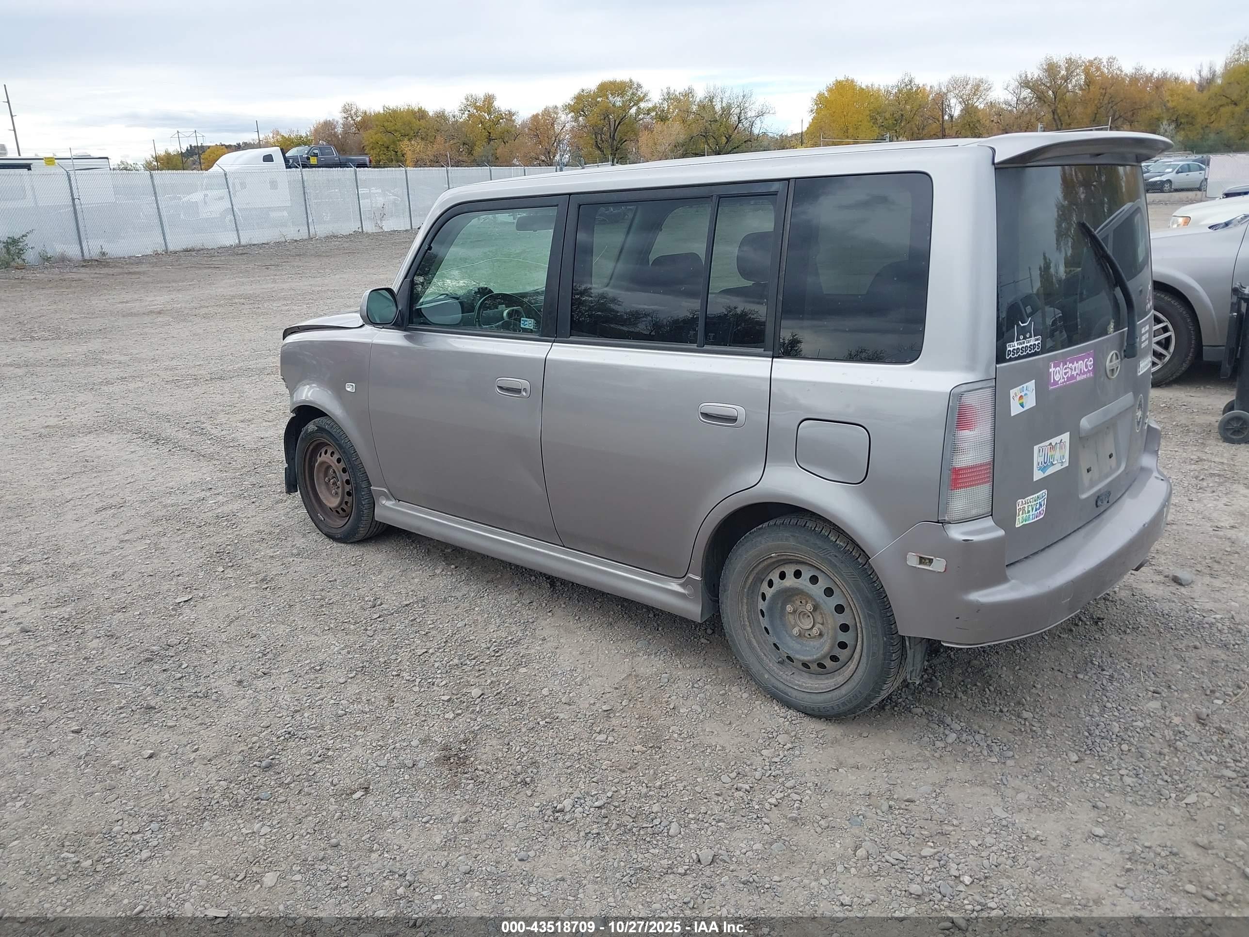 SCION XB image 3