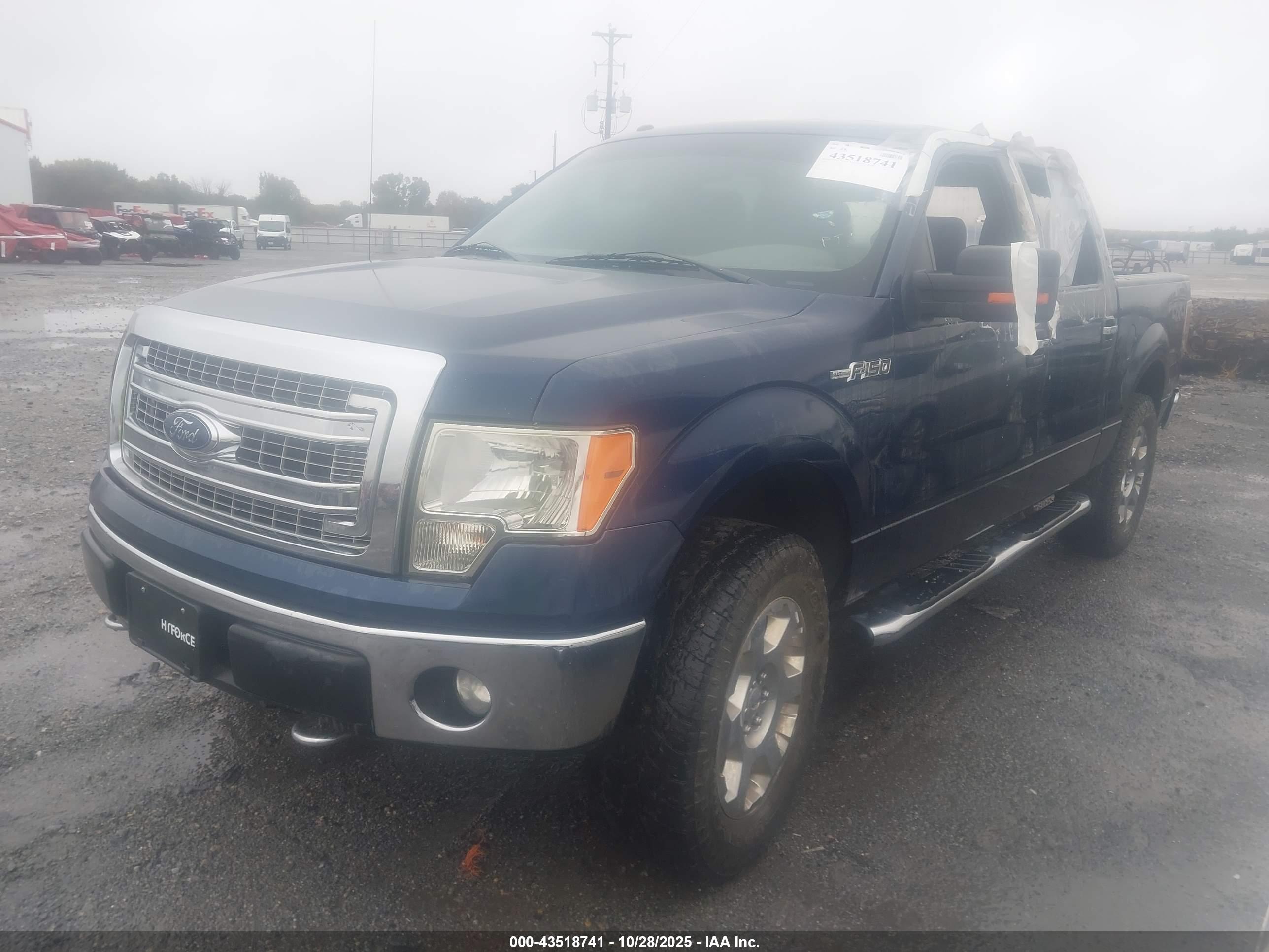 FORD F-150 image 2