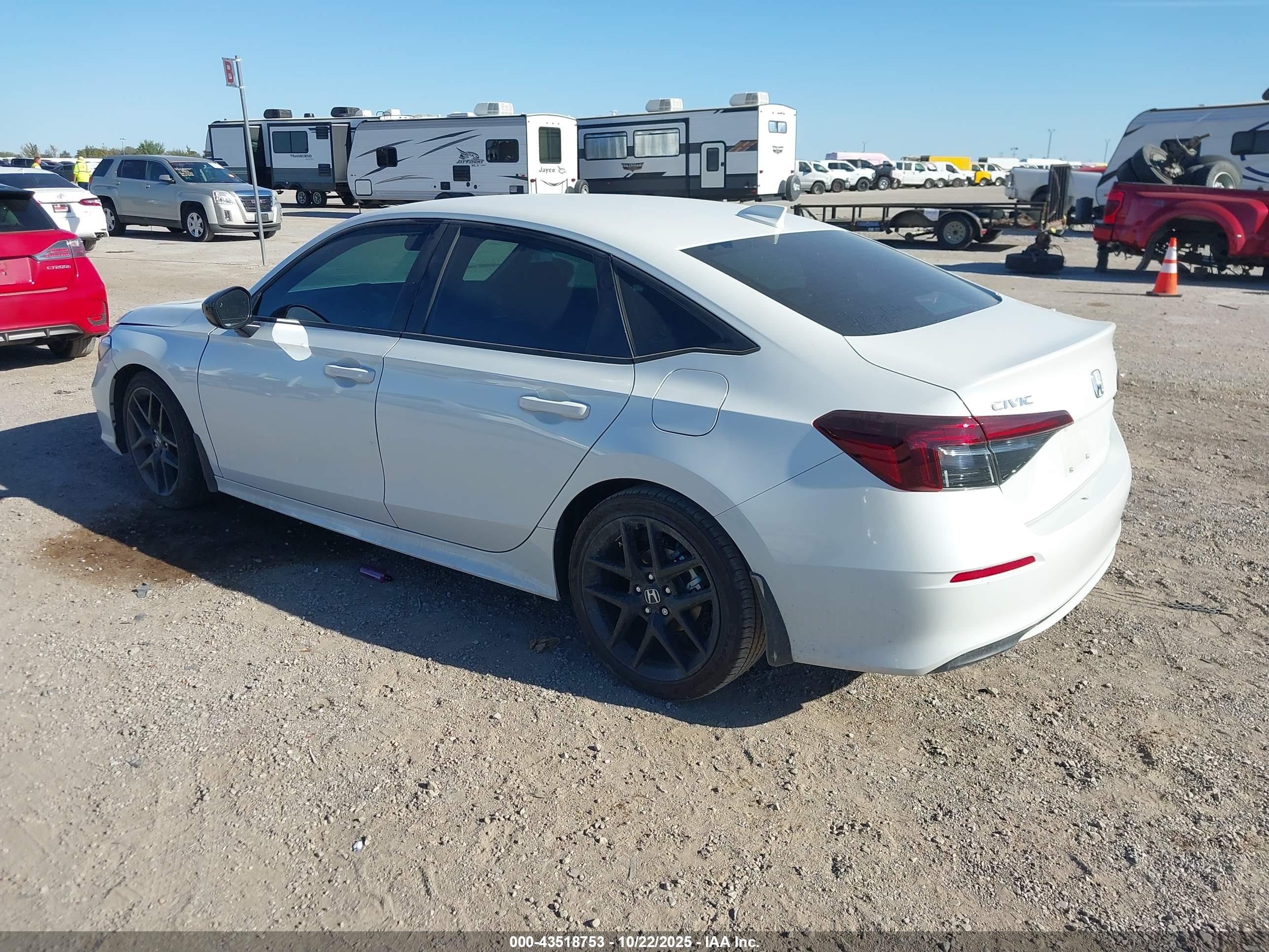 HONDA CIVIC image 3