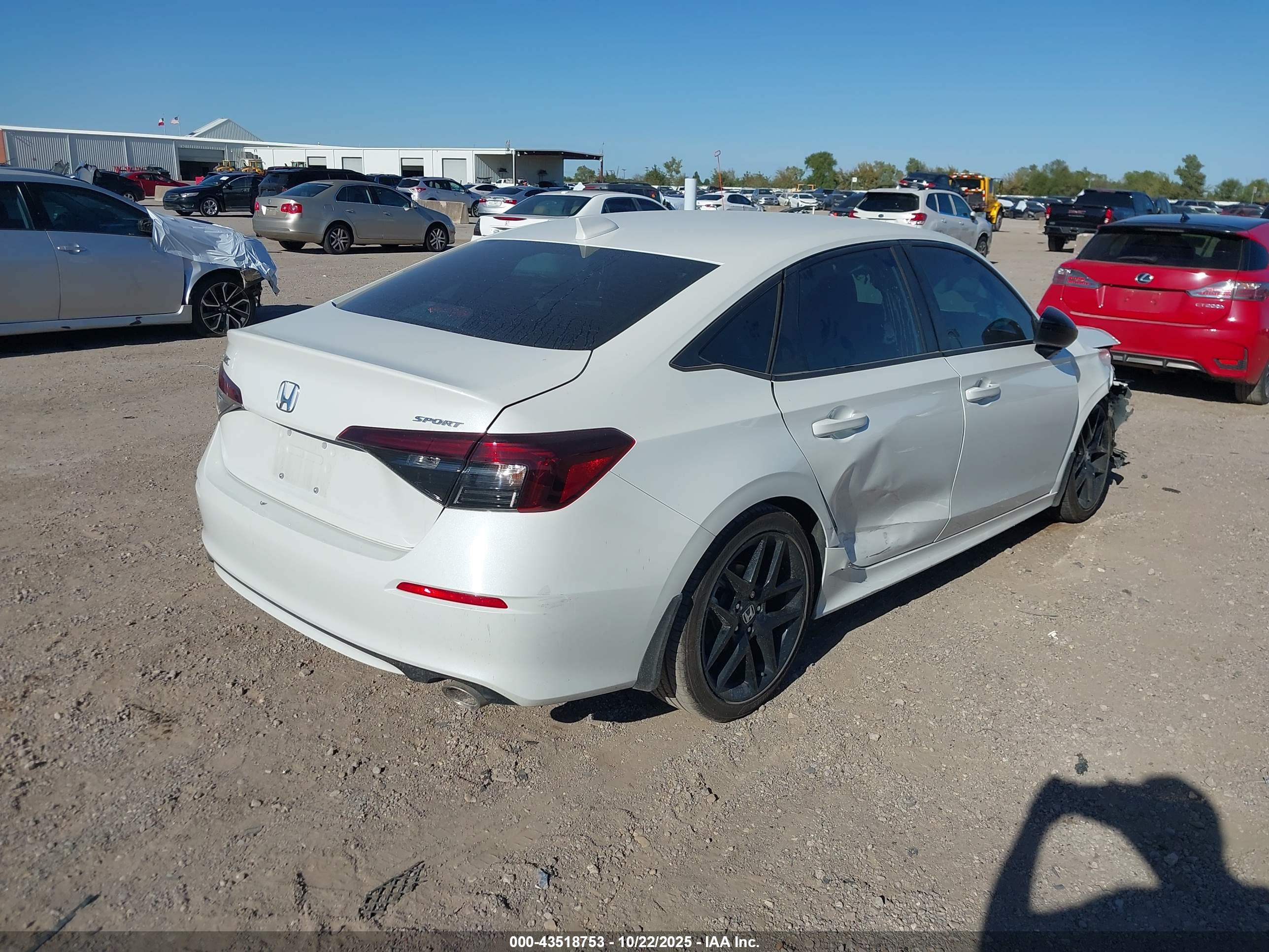HONDA CIVIC image 4