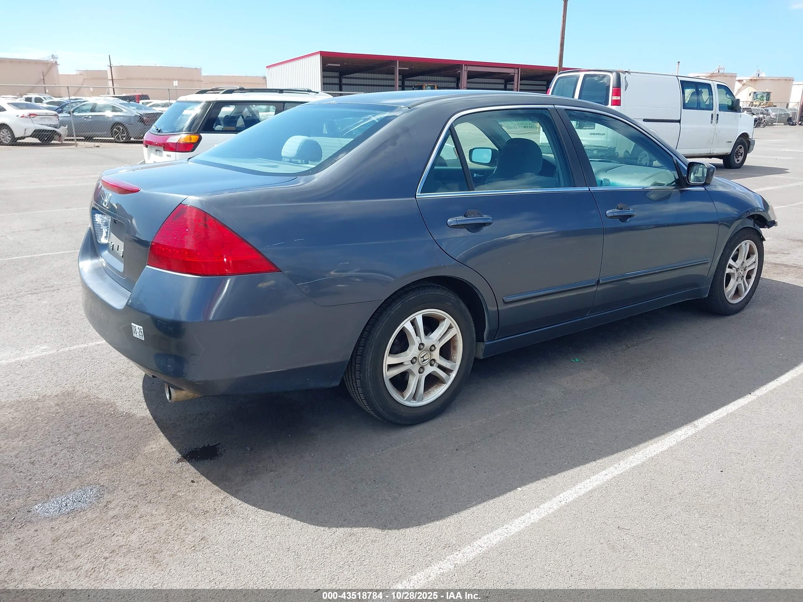 HONDA ACCORD image 4