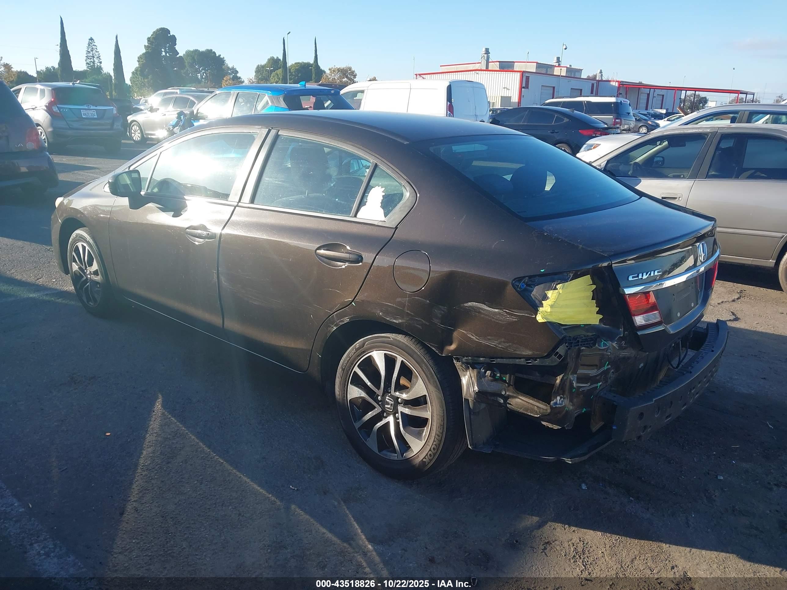 HONDA CIVIC image 3