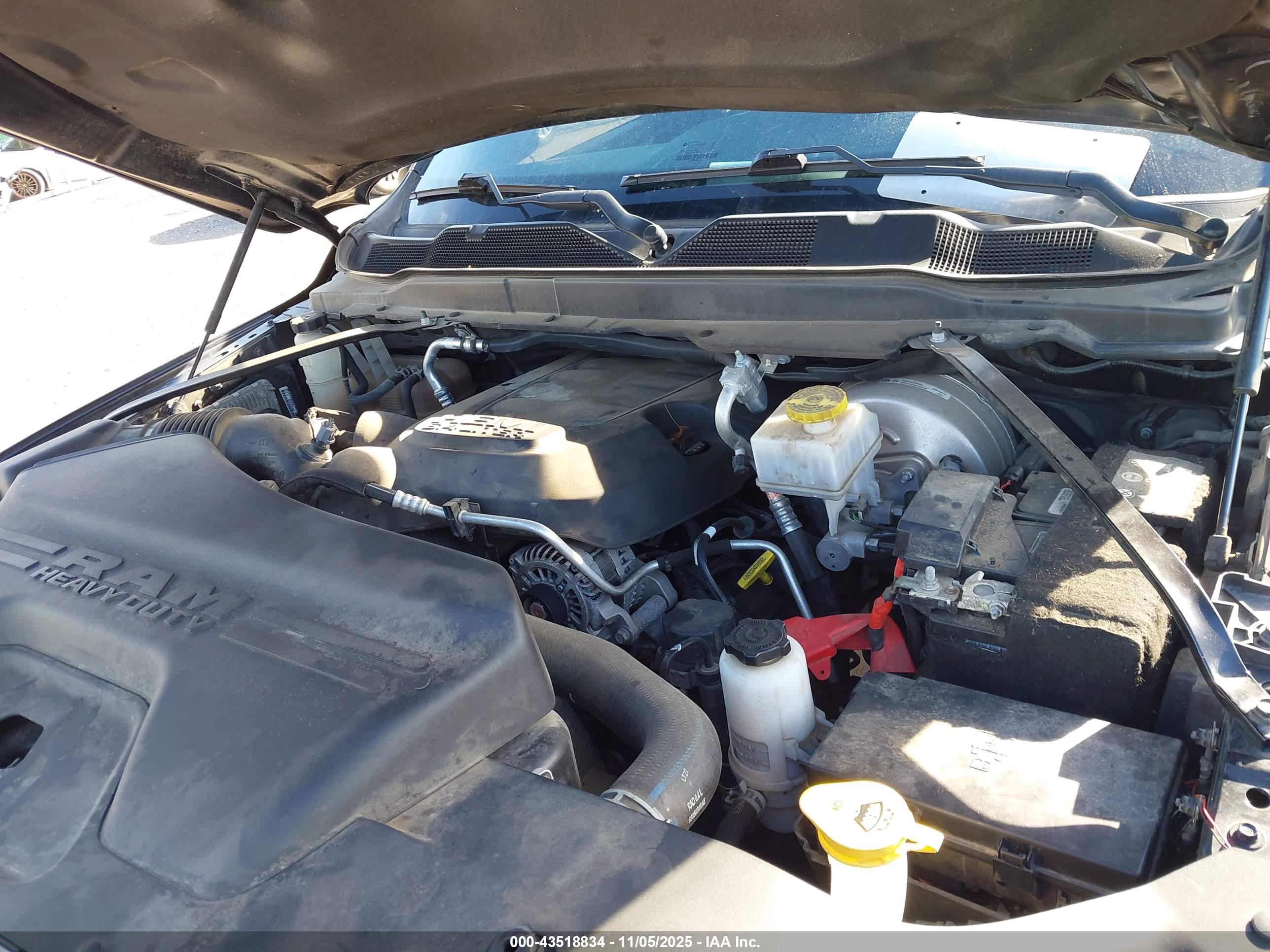 RAM 2500 image 10