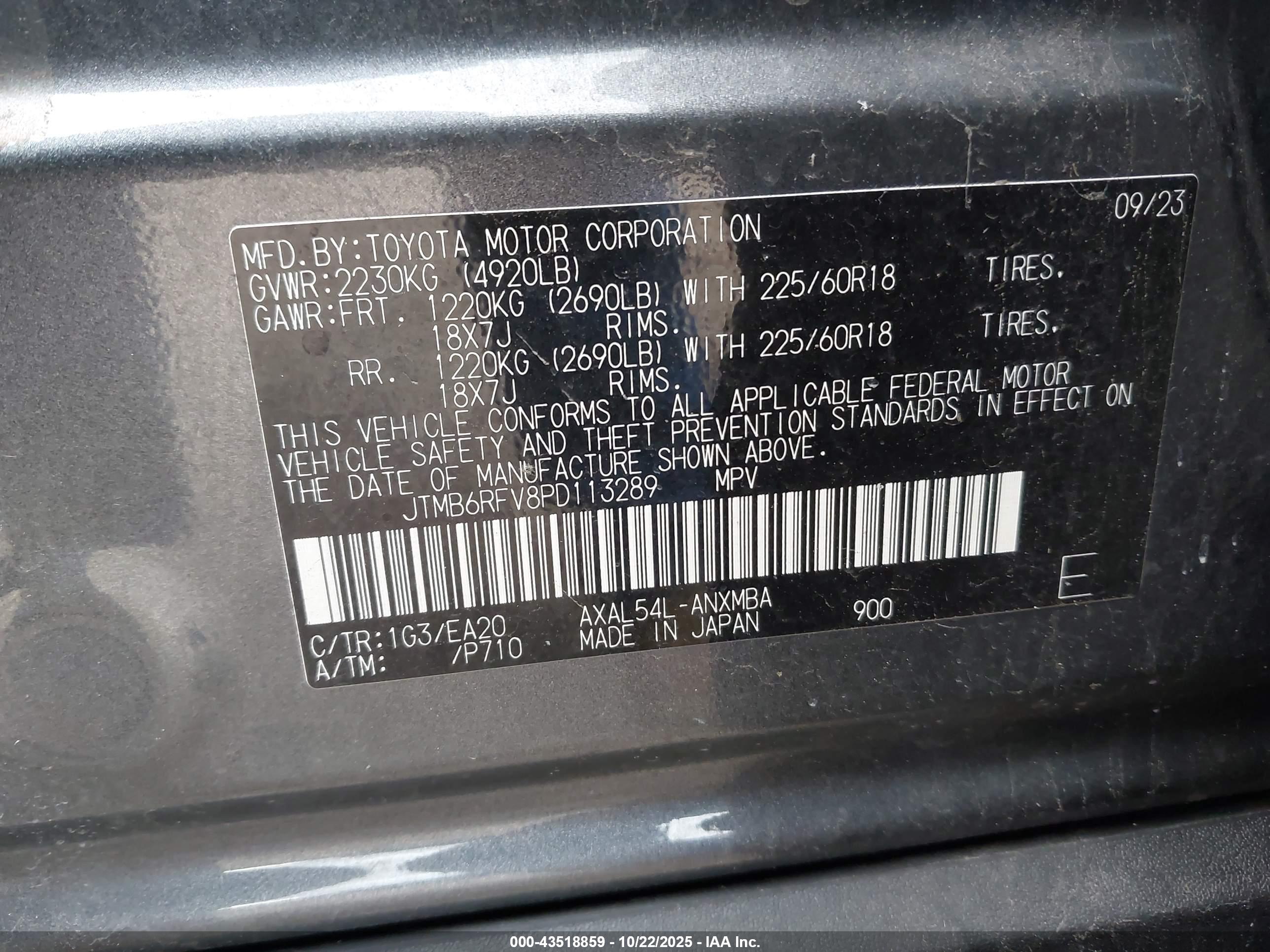 TOYOTA RAV4 image 9
