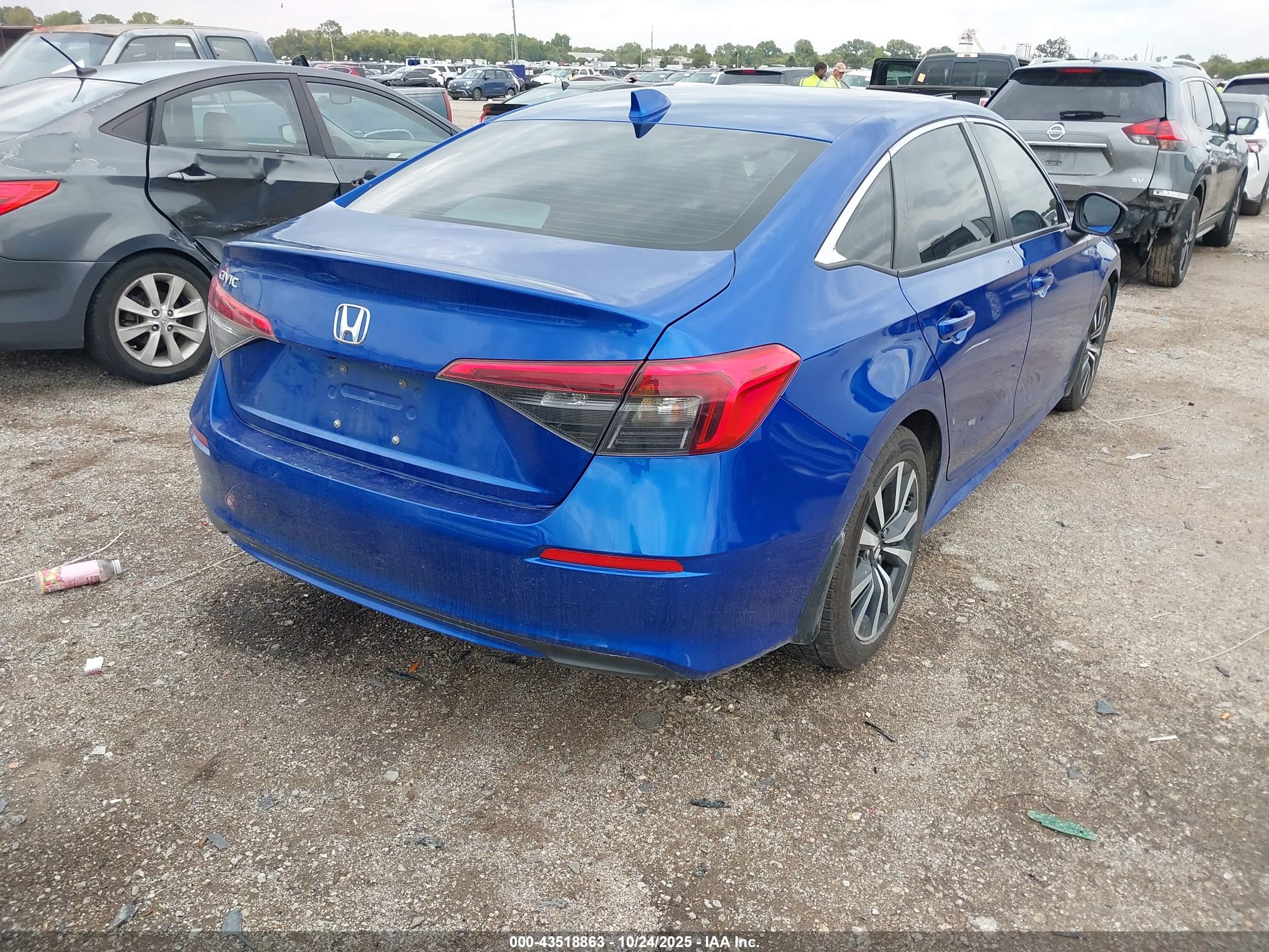 HONDA CIVIC image 4