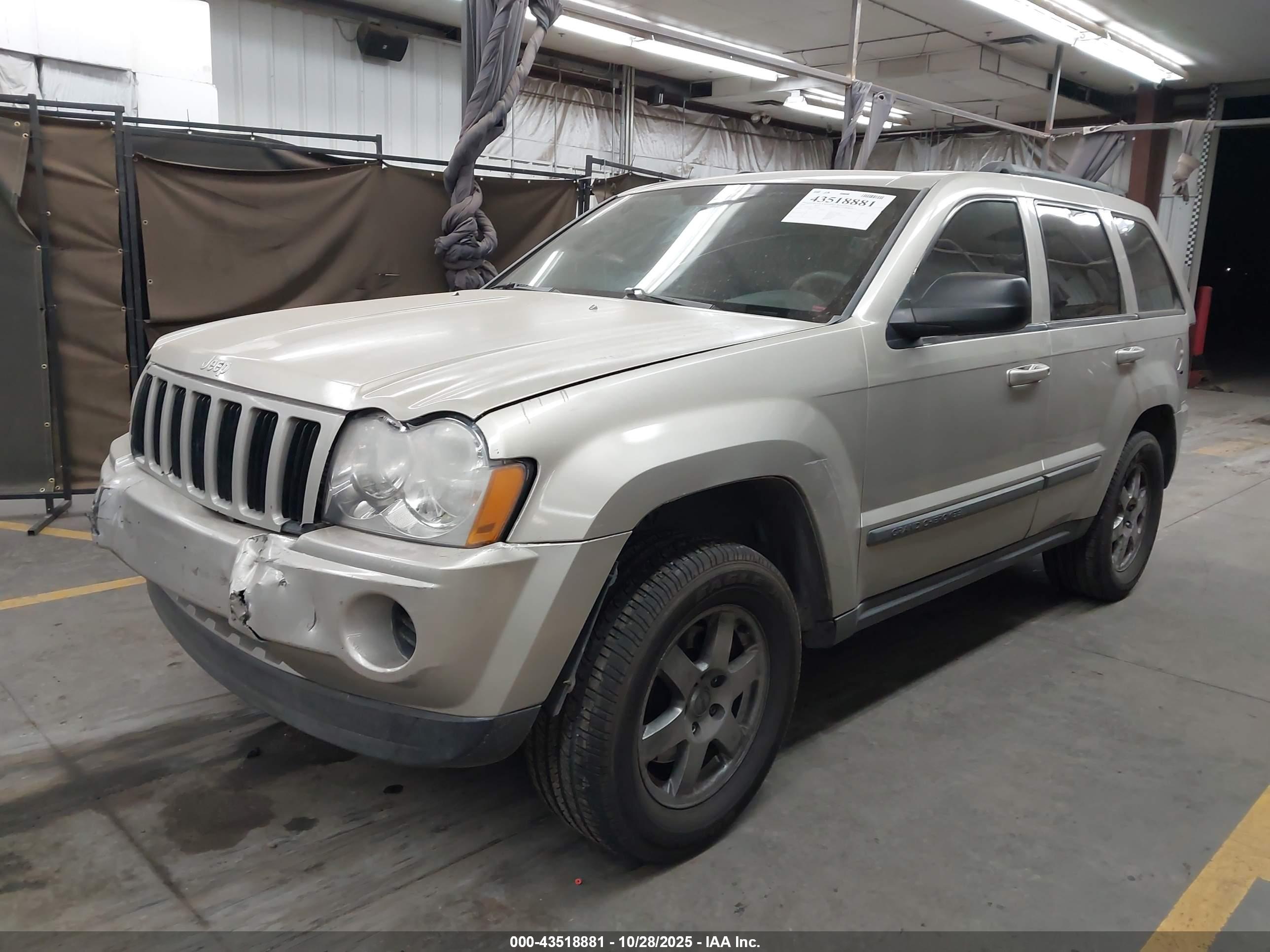JEEP GRAND image 2