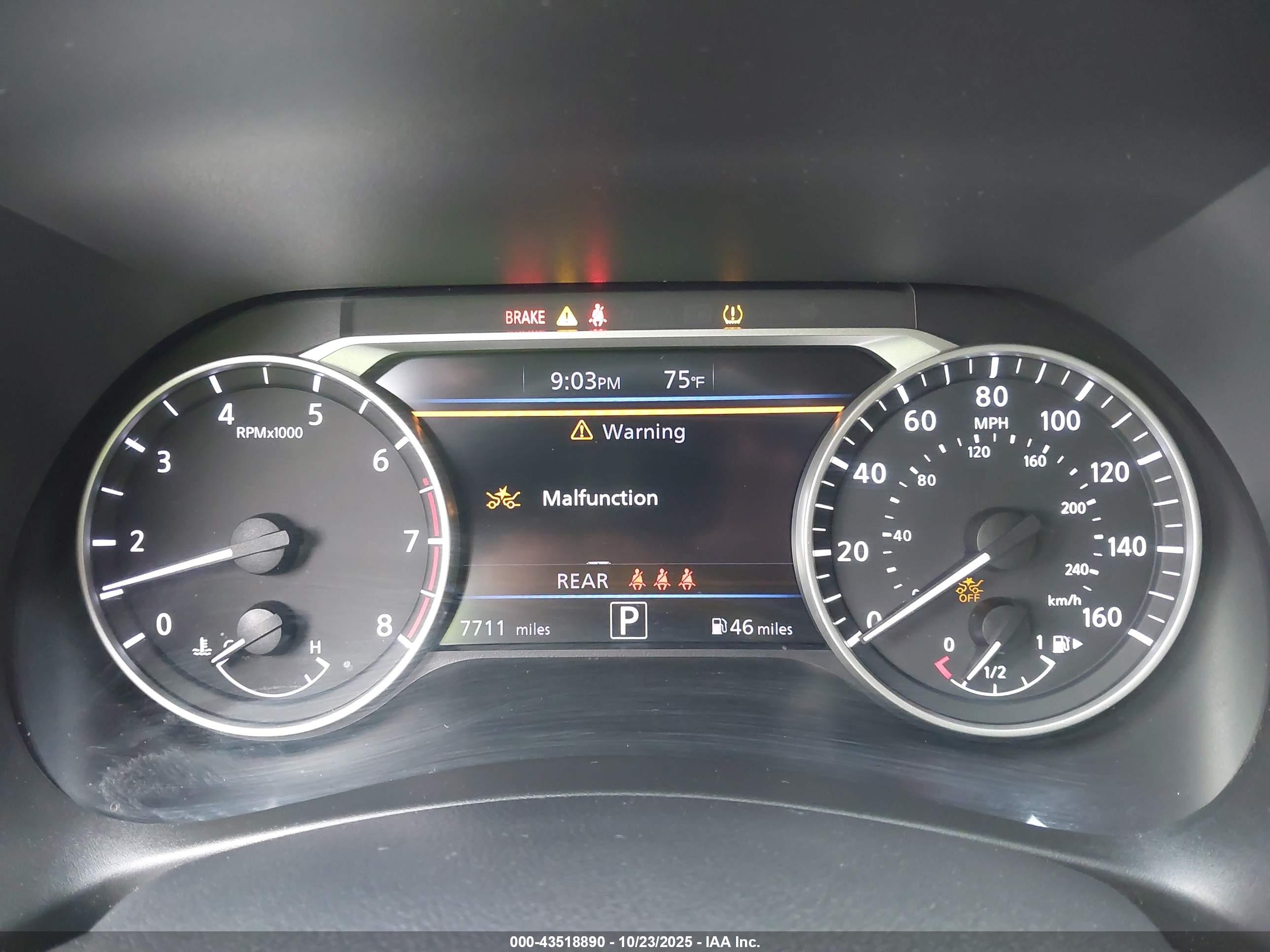 NISSAN SENTRA image 7