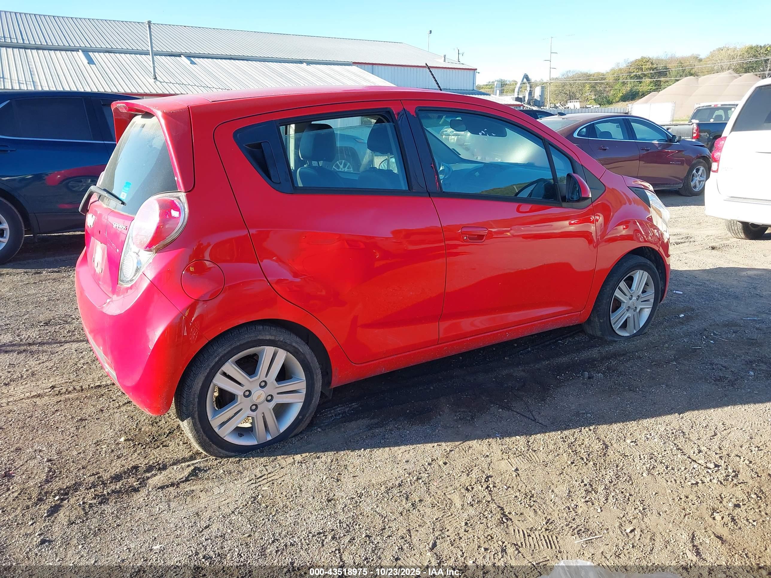 CHEVROLET SPARK image 4