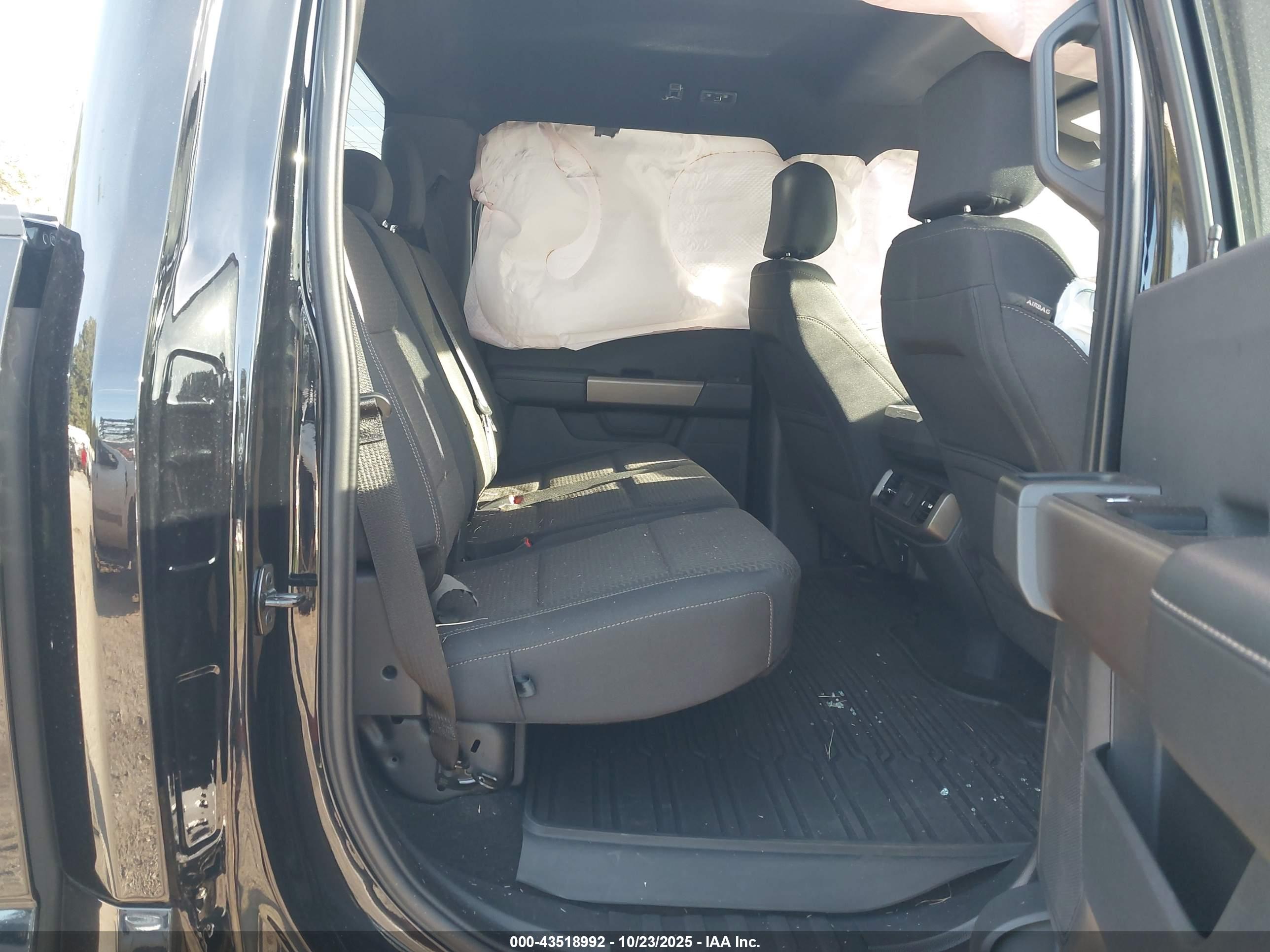 FORD F-150 image 8