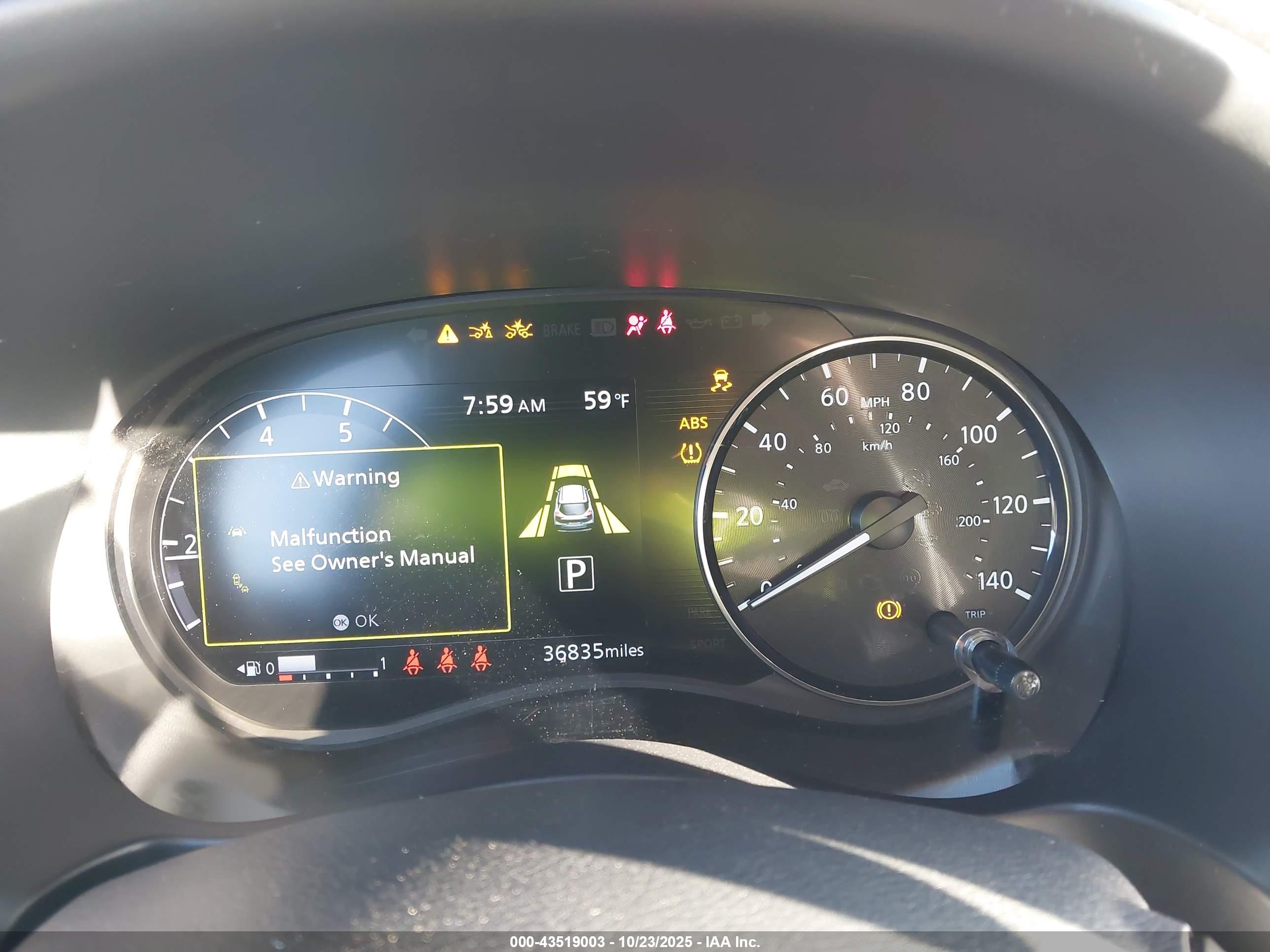 NISSAN KICKS image 7