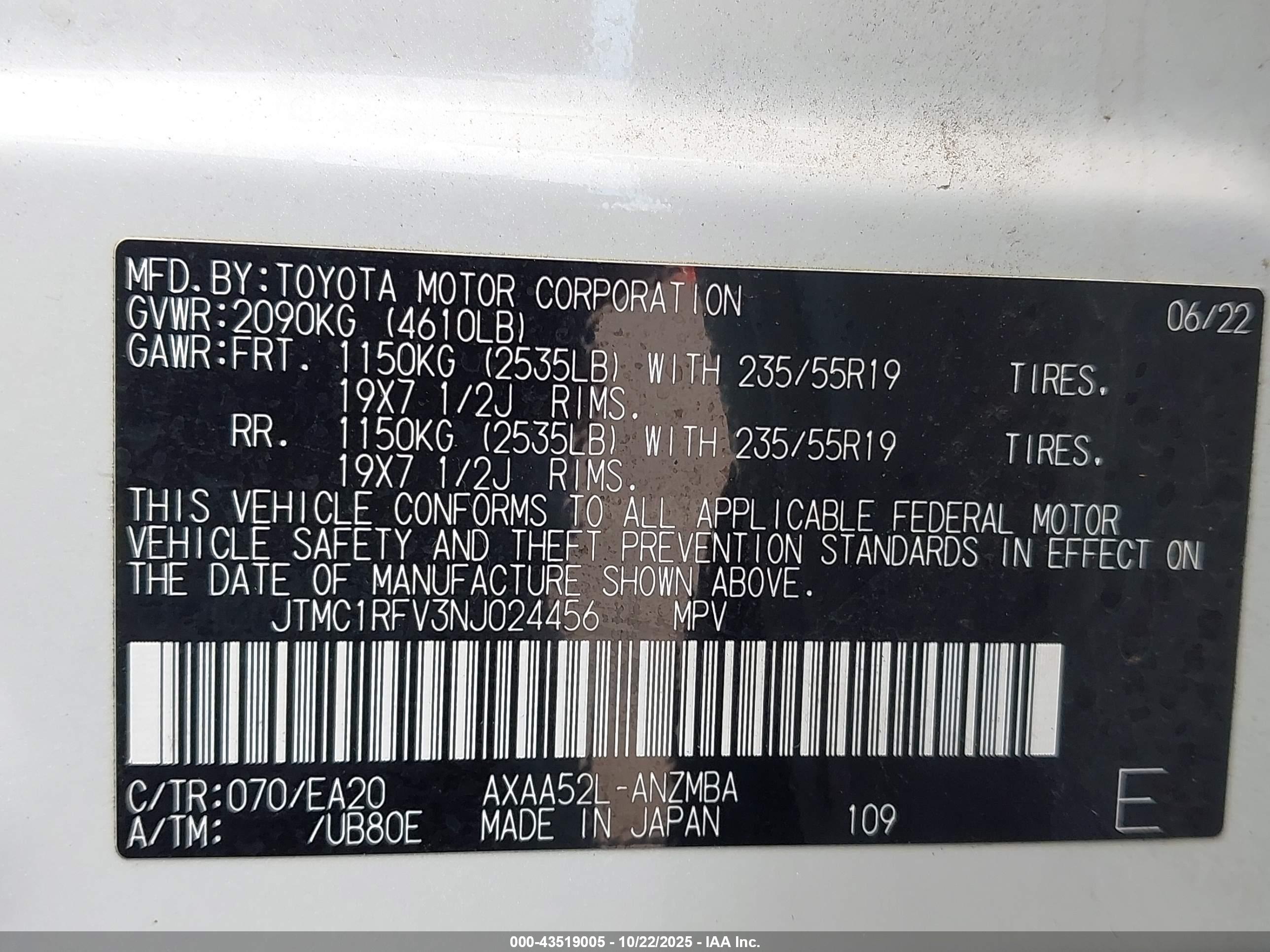 TOYOTA RAV4 image 9