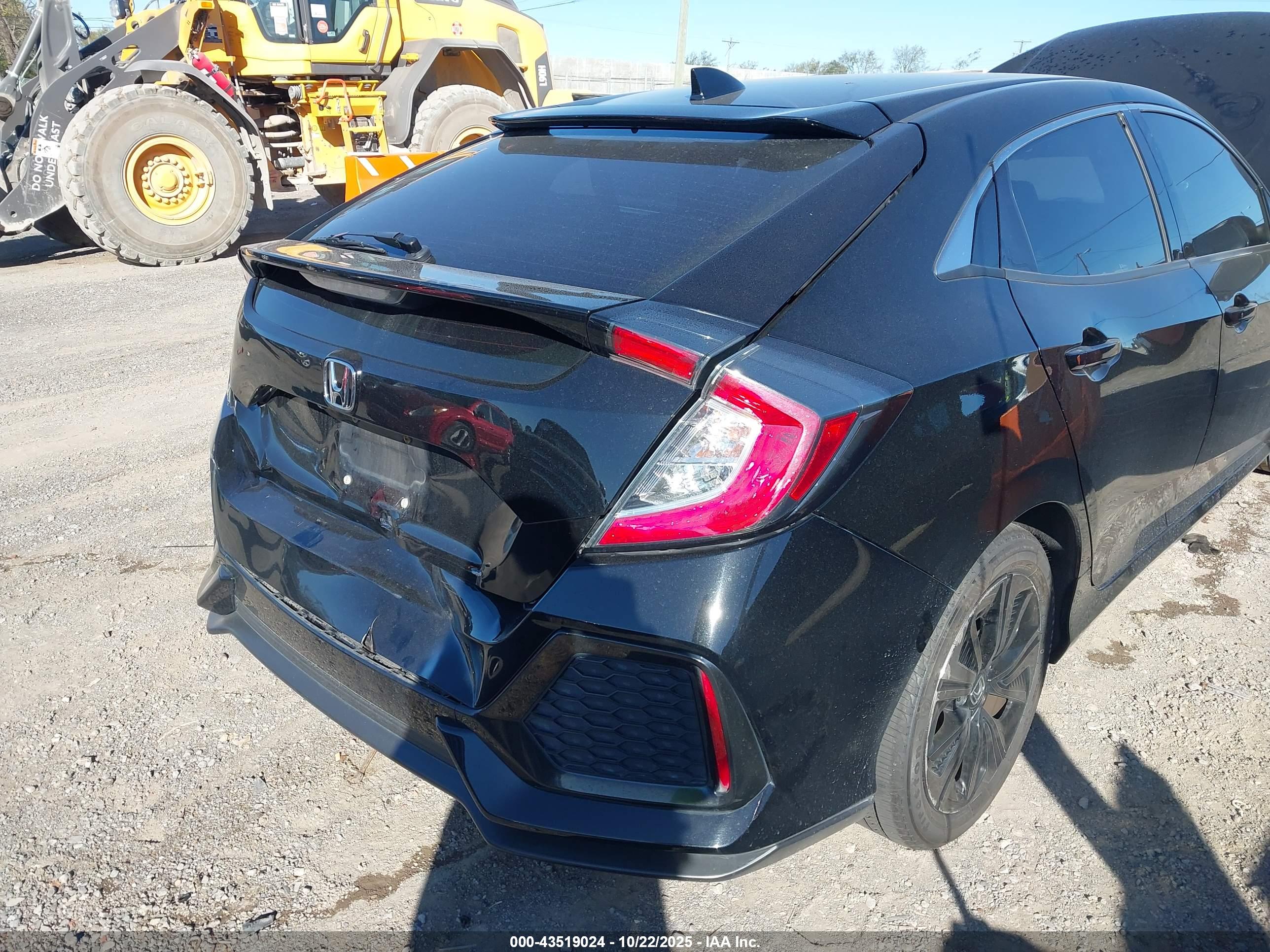 HONDA CIVIC image 6