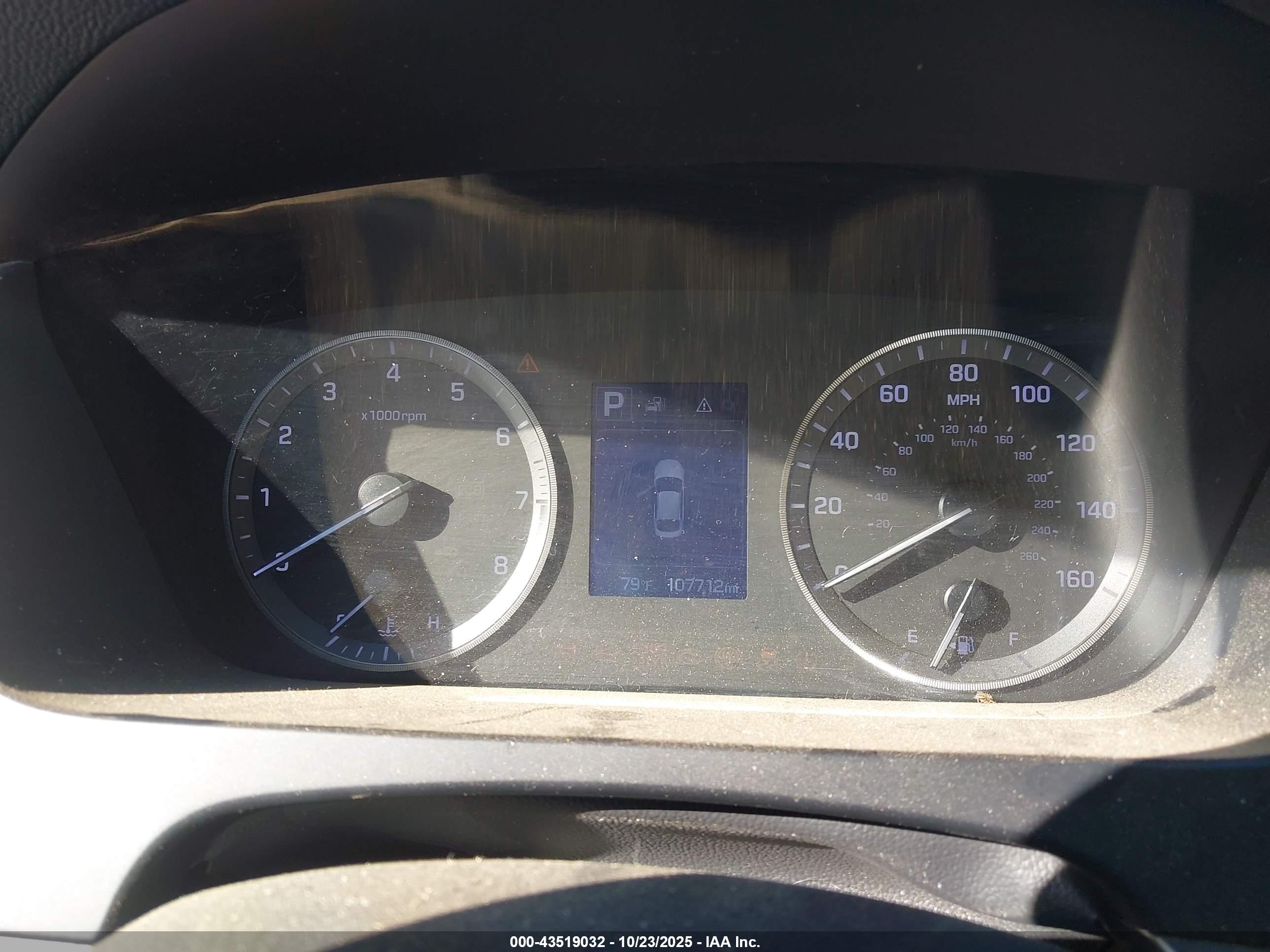 HYUNDAI SONATA image 7