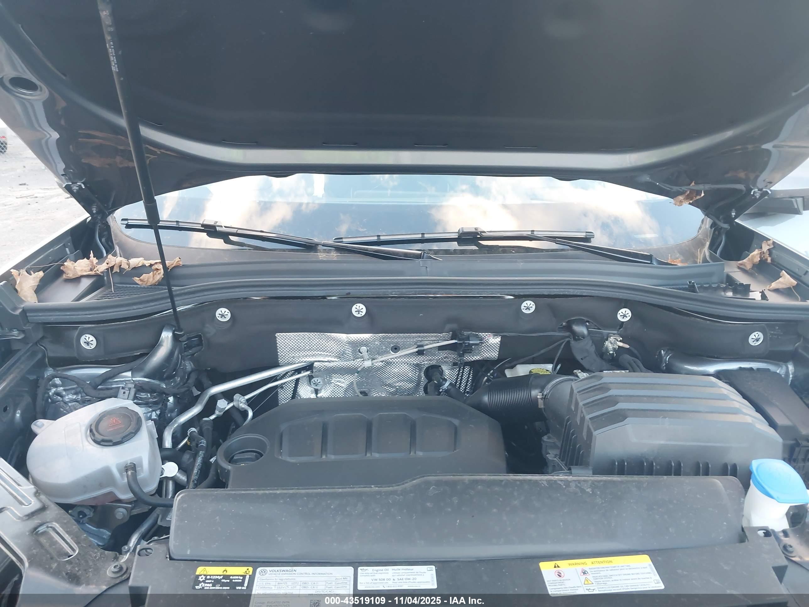 VOLKSWAGEN ATLAS image 10