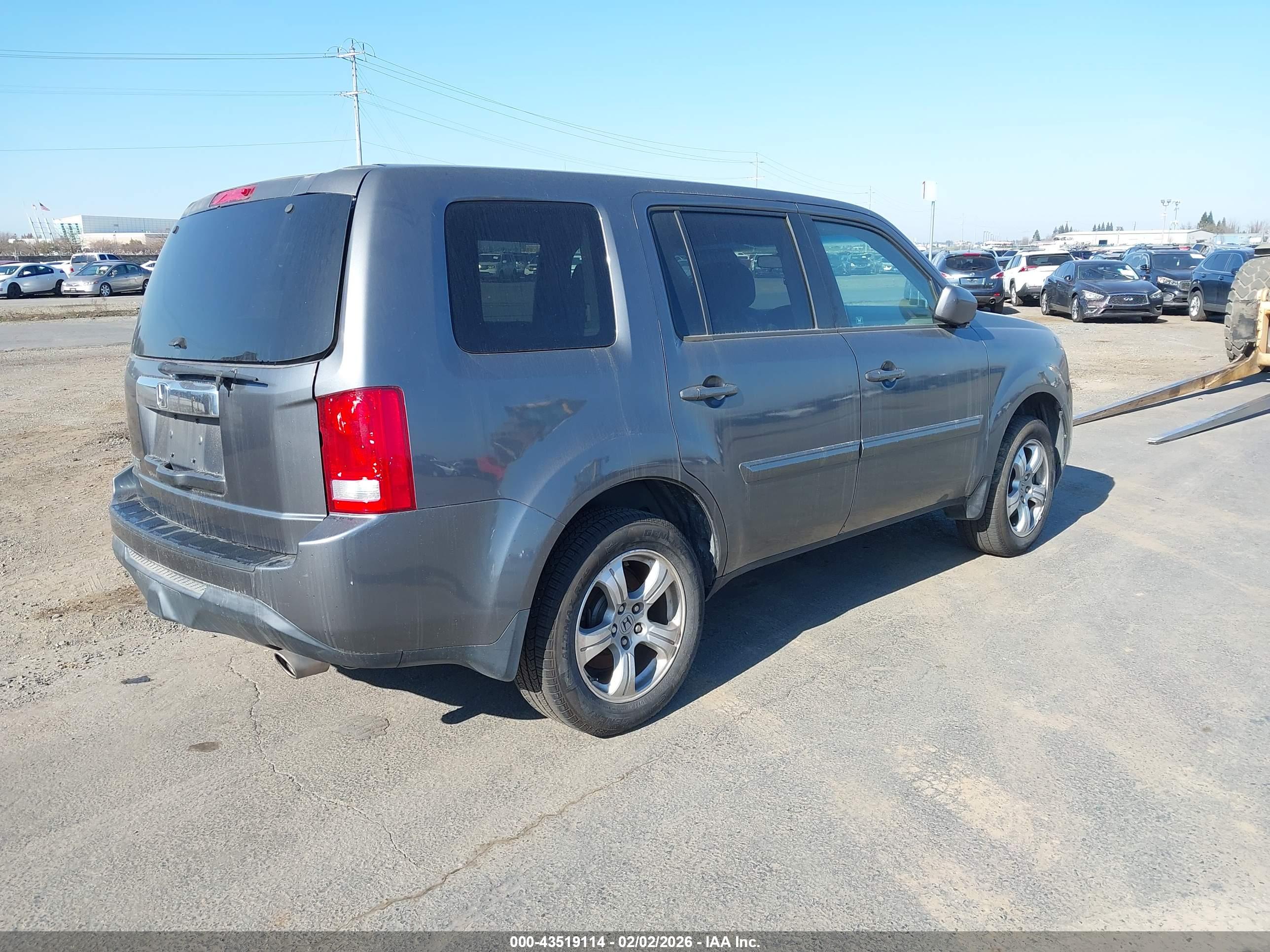 HONDA PILOT image 4