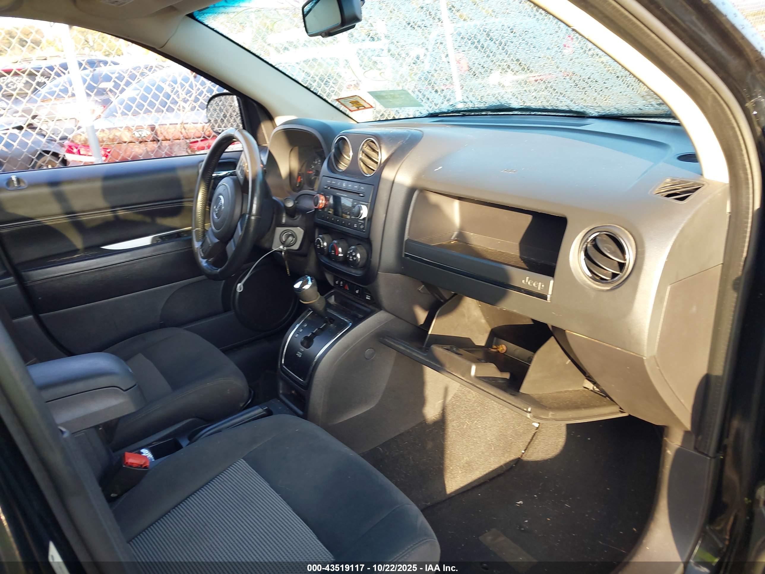 JEEP COMPASS image 5