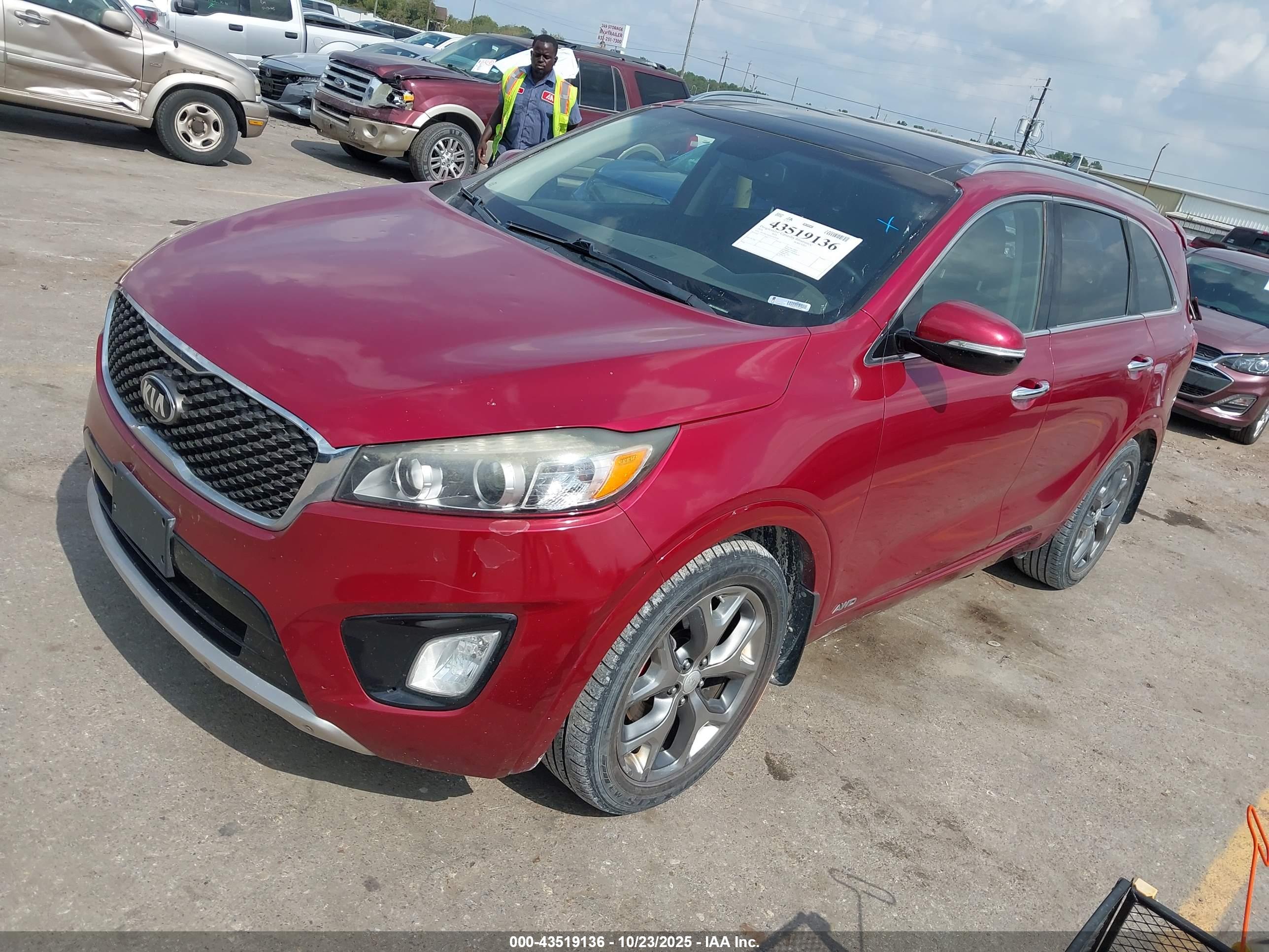 KIA SORENTO image 2