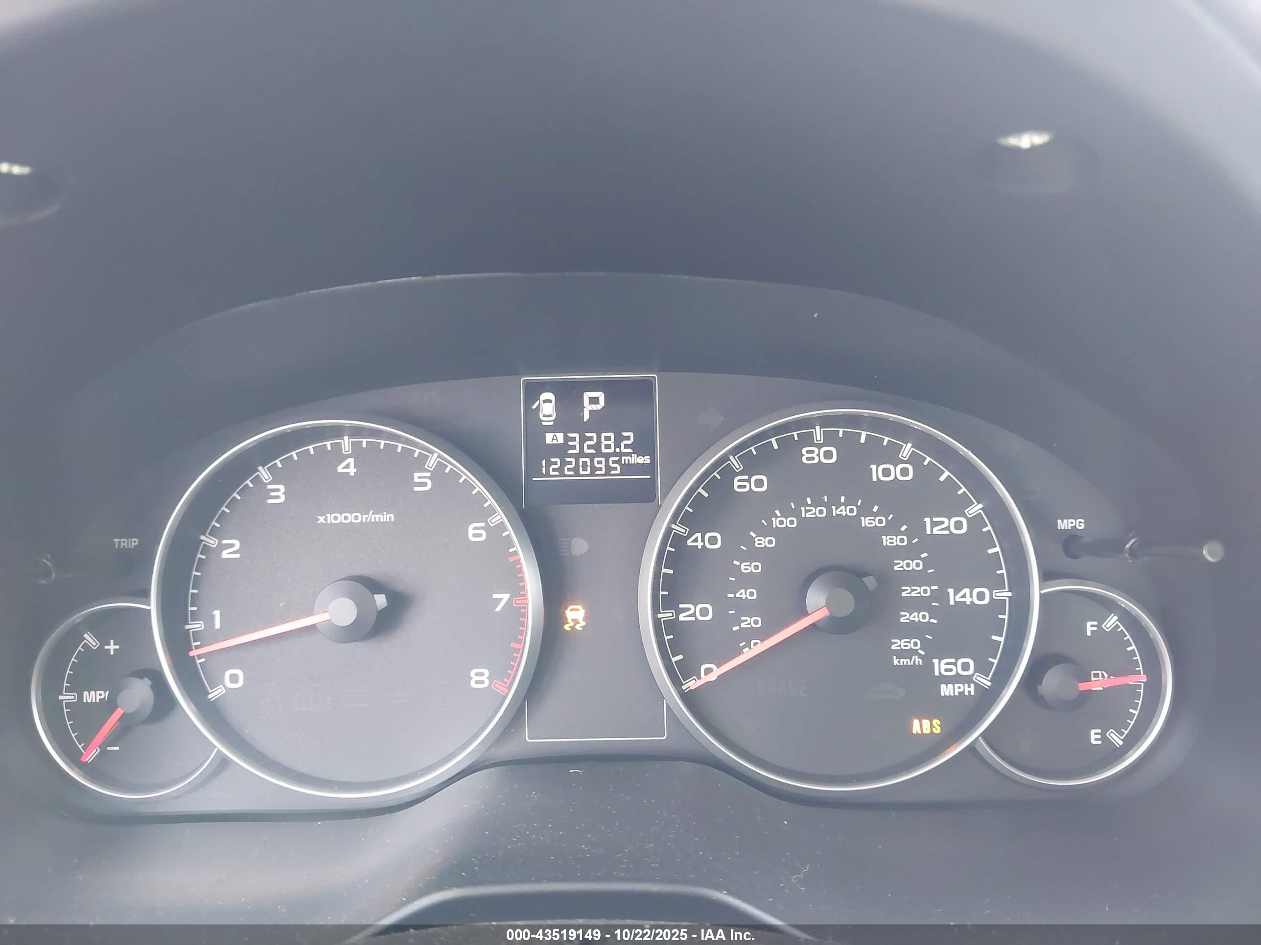 SUBARU LEGACY image 7