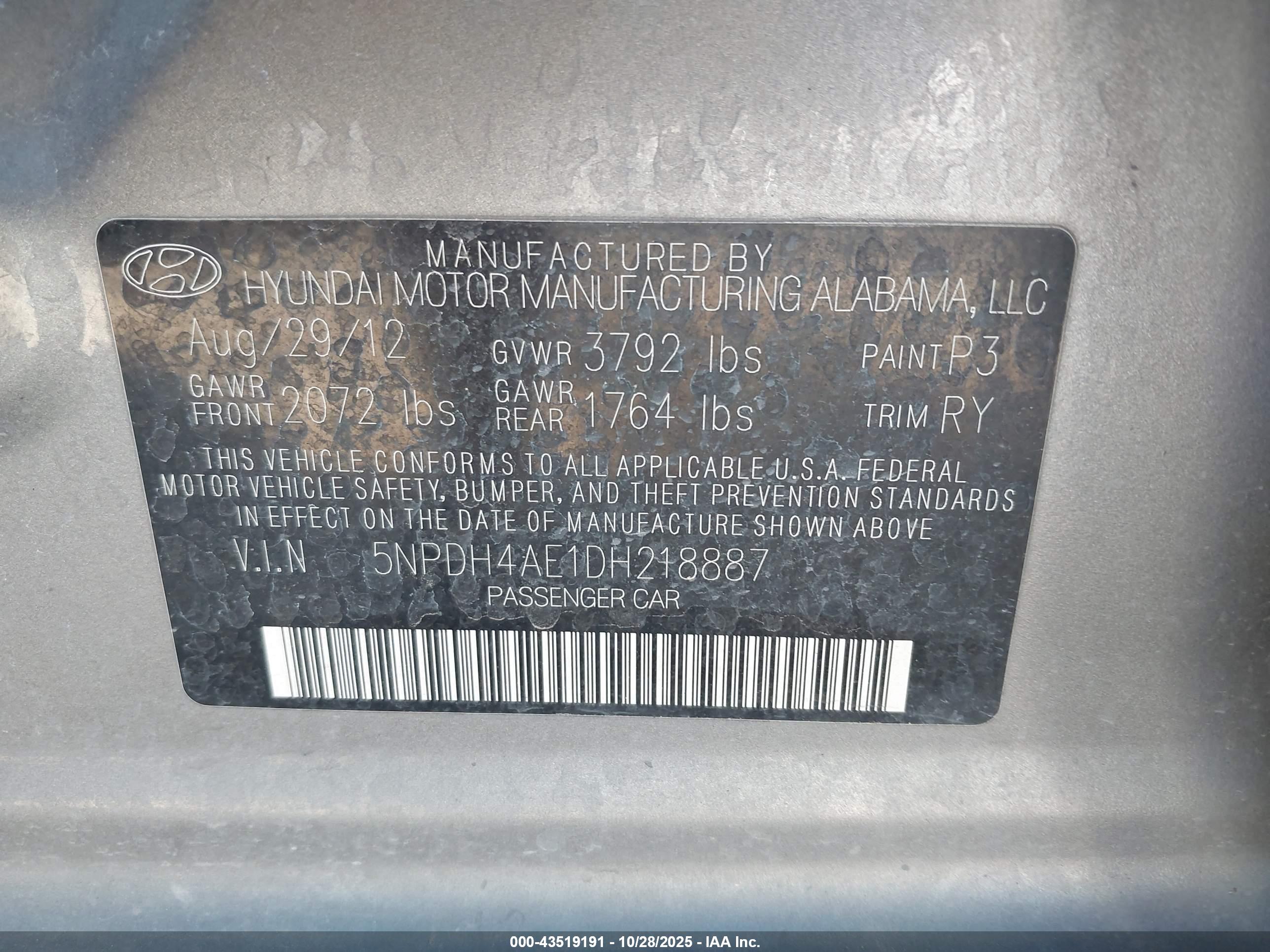HYUNDAI ELANTRA image 9
