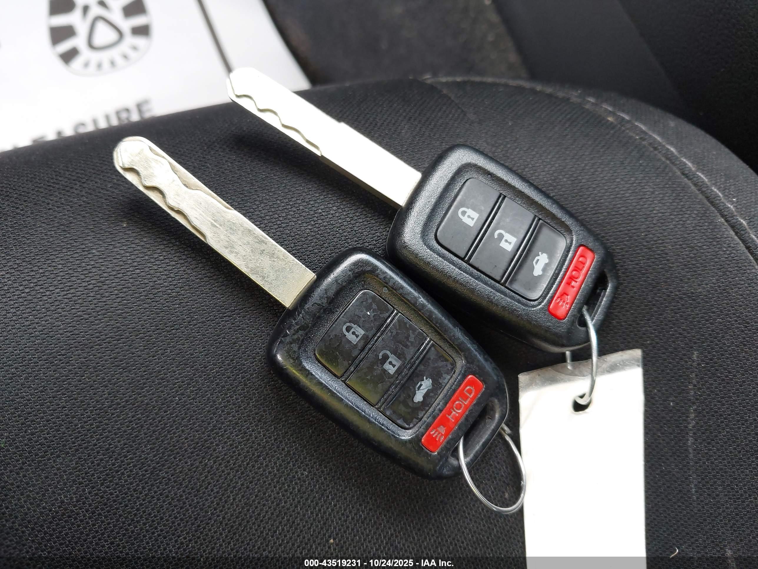 HONDA CIVIC image 11