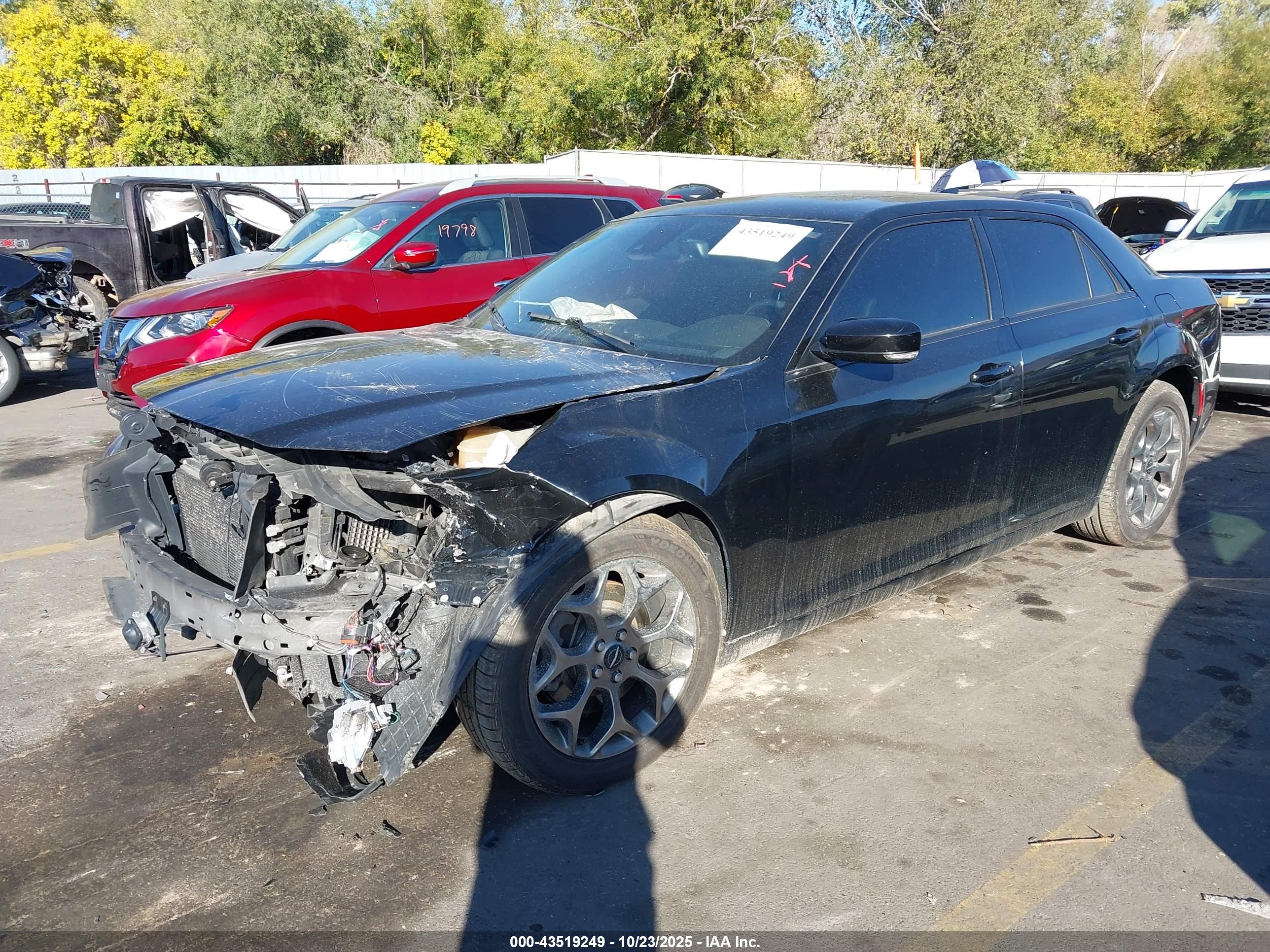 CHRYSLER 300 image 2