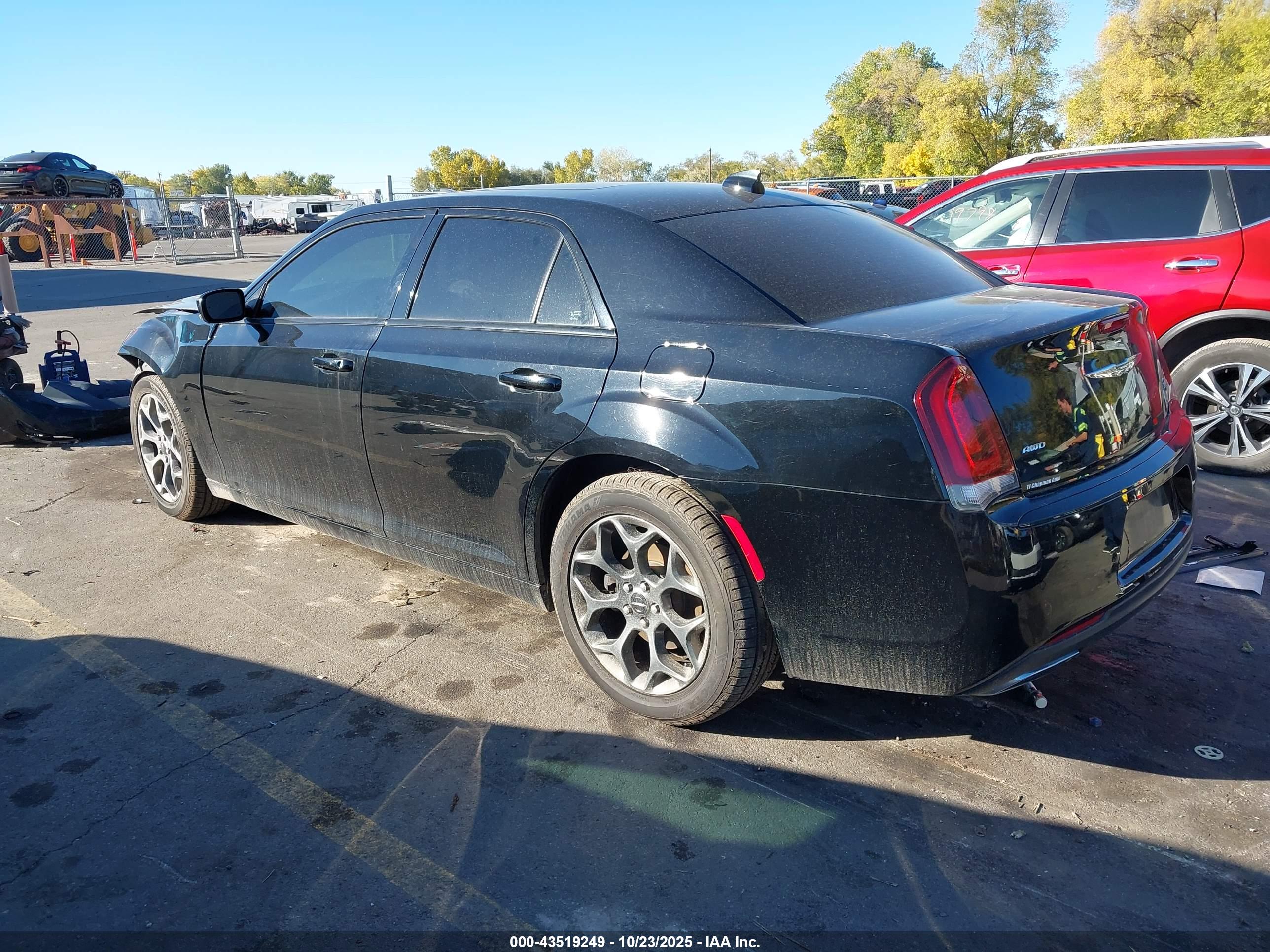 CHRYSLER 300 image 3