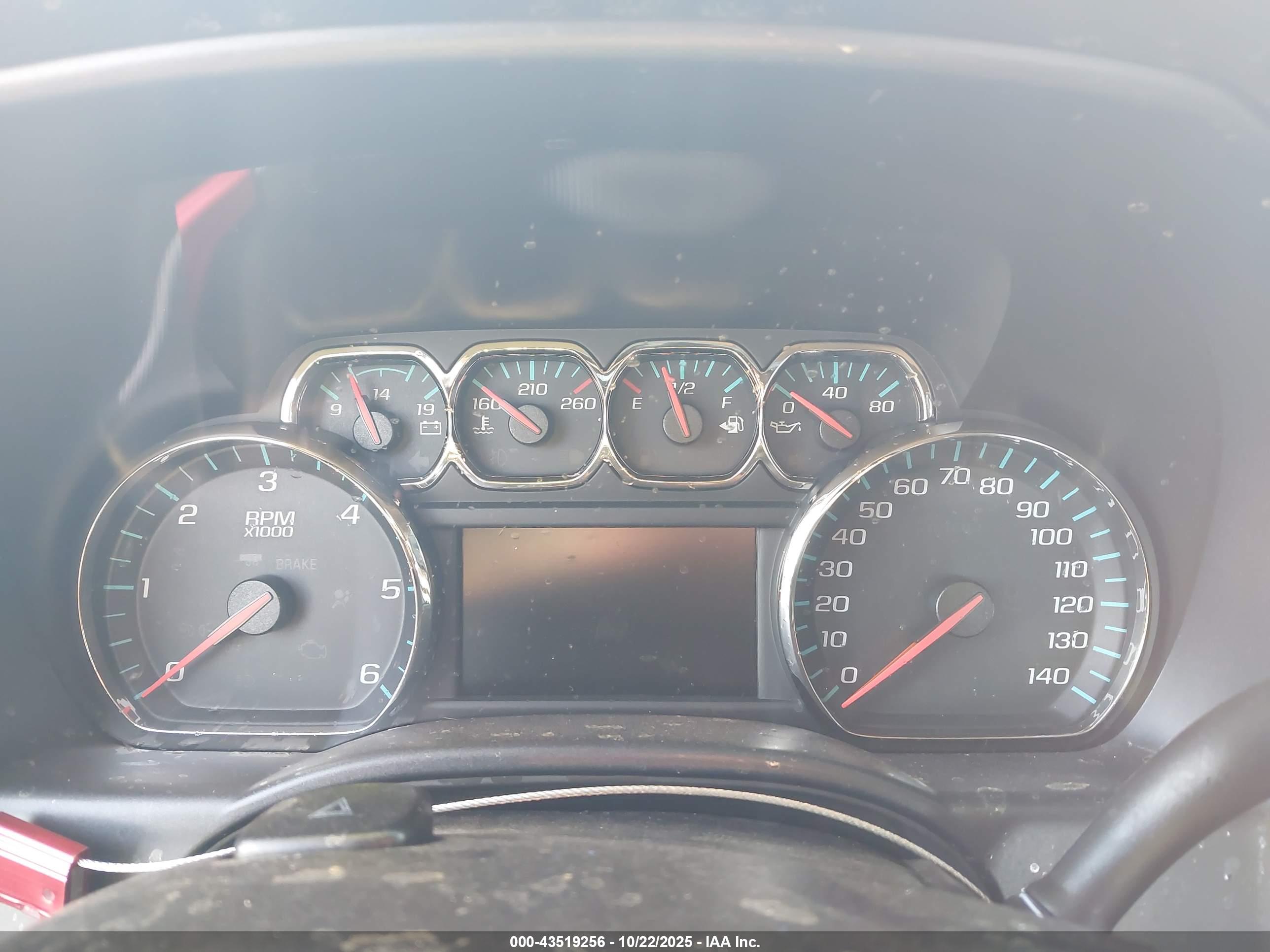 CHEVROLET SILVERADO image 7