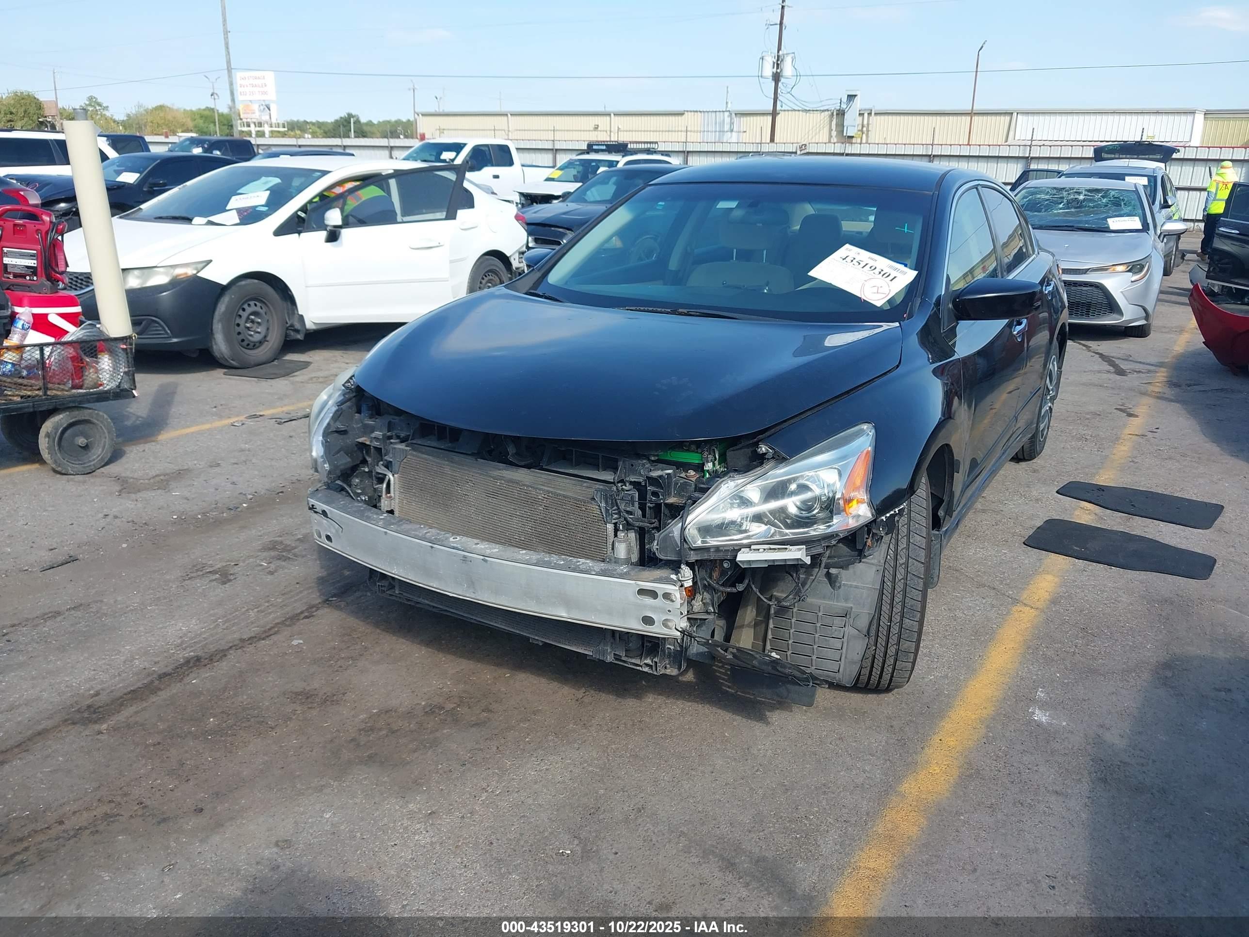 NISSAN ALTIMA image 2