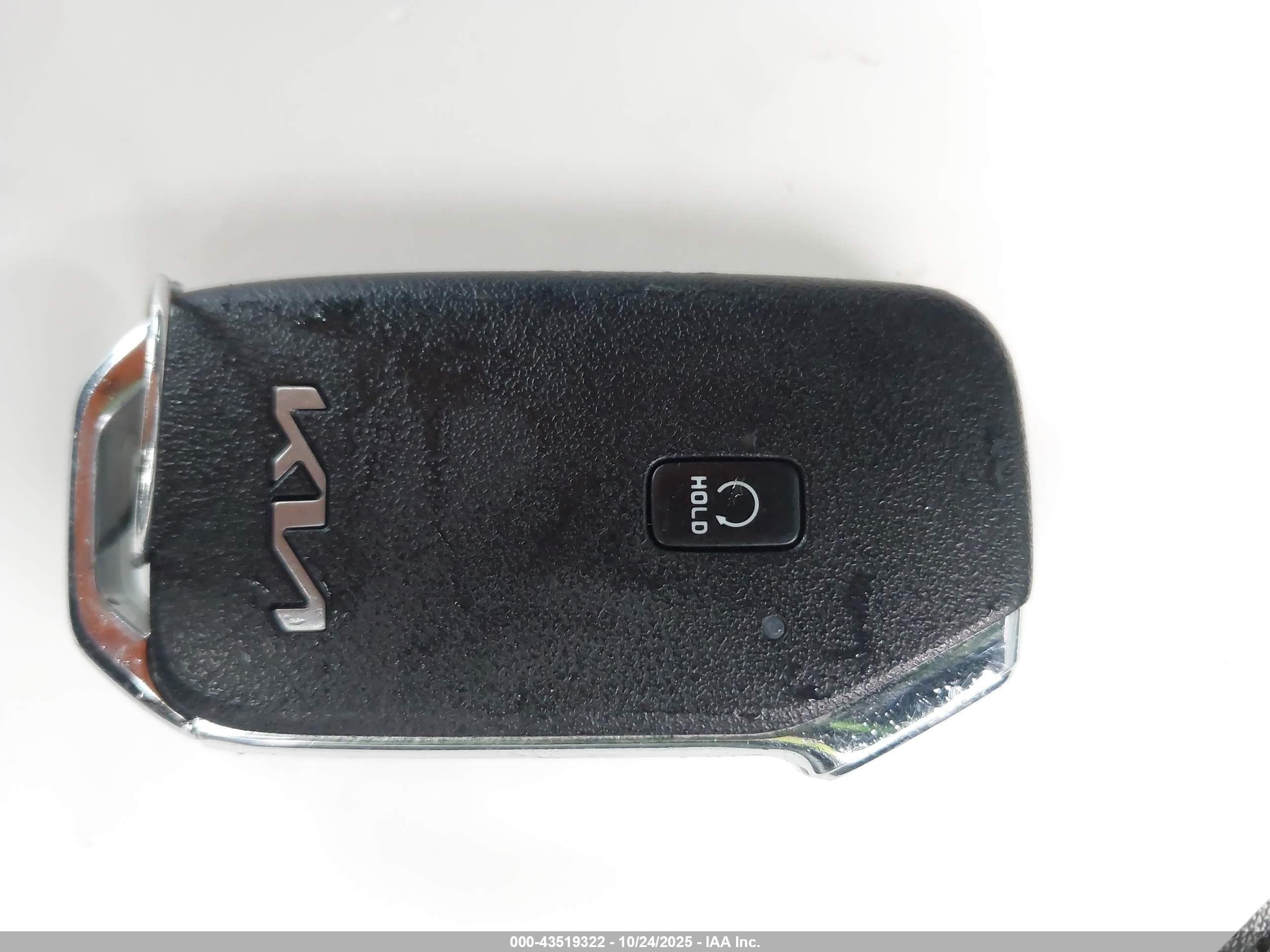 KIA K5 image 11