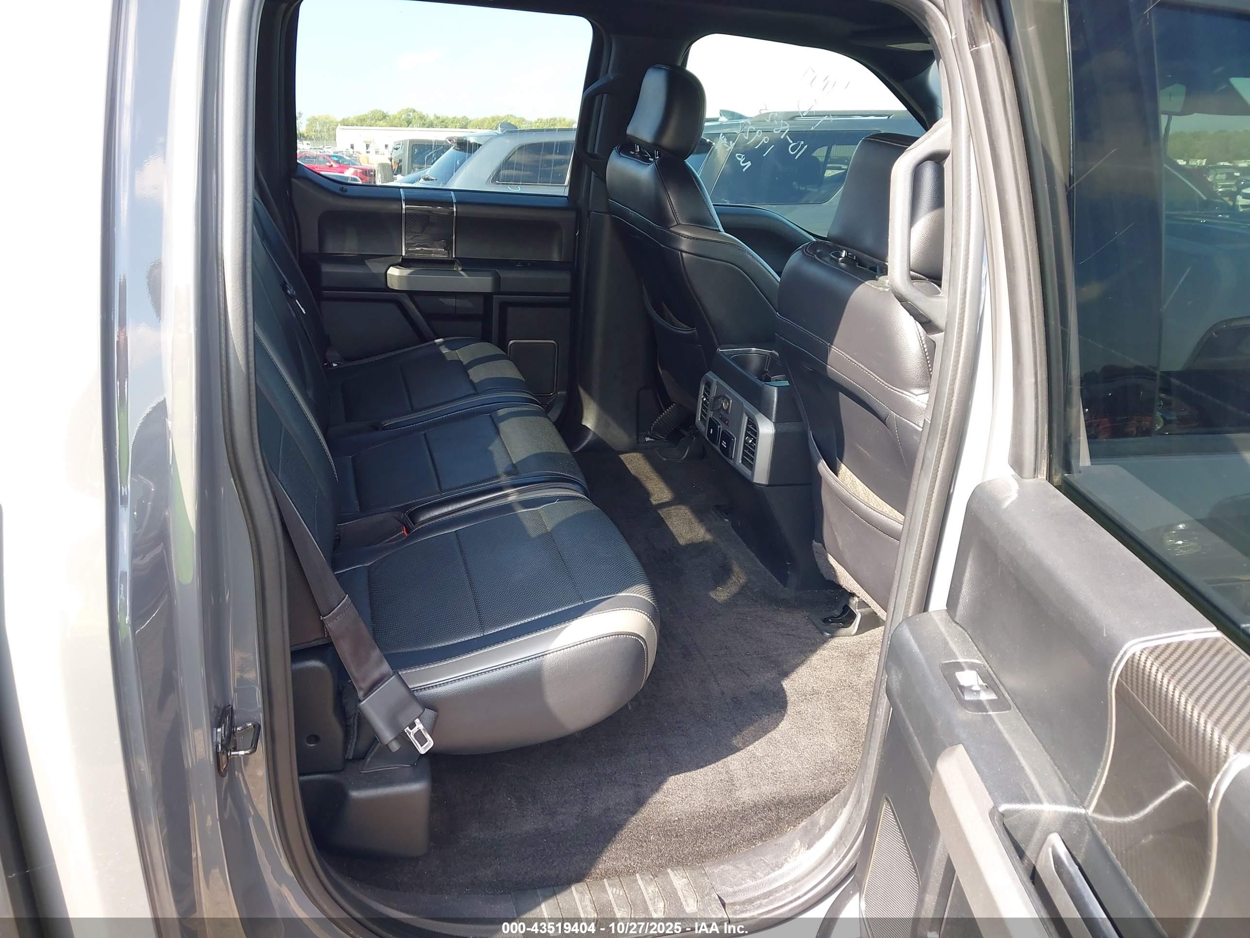 FORD F-150 image 8