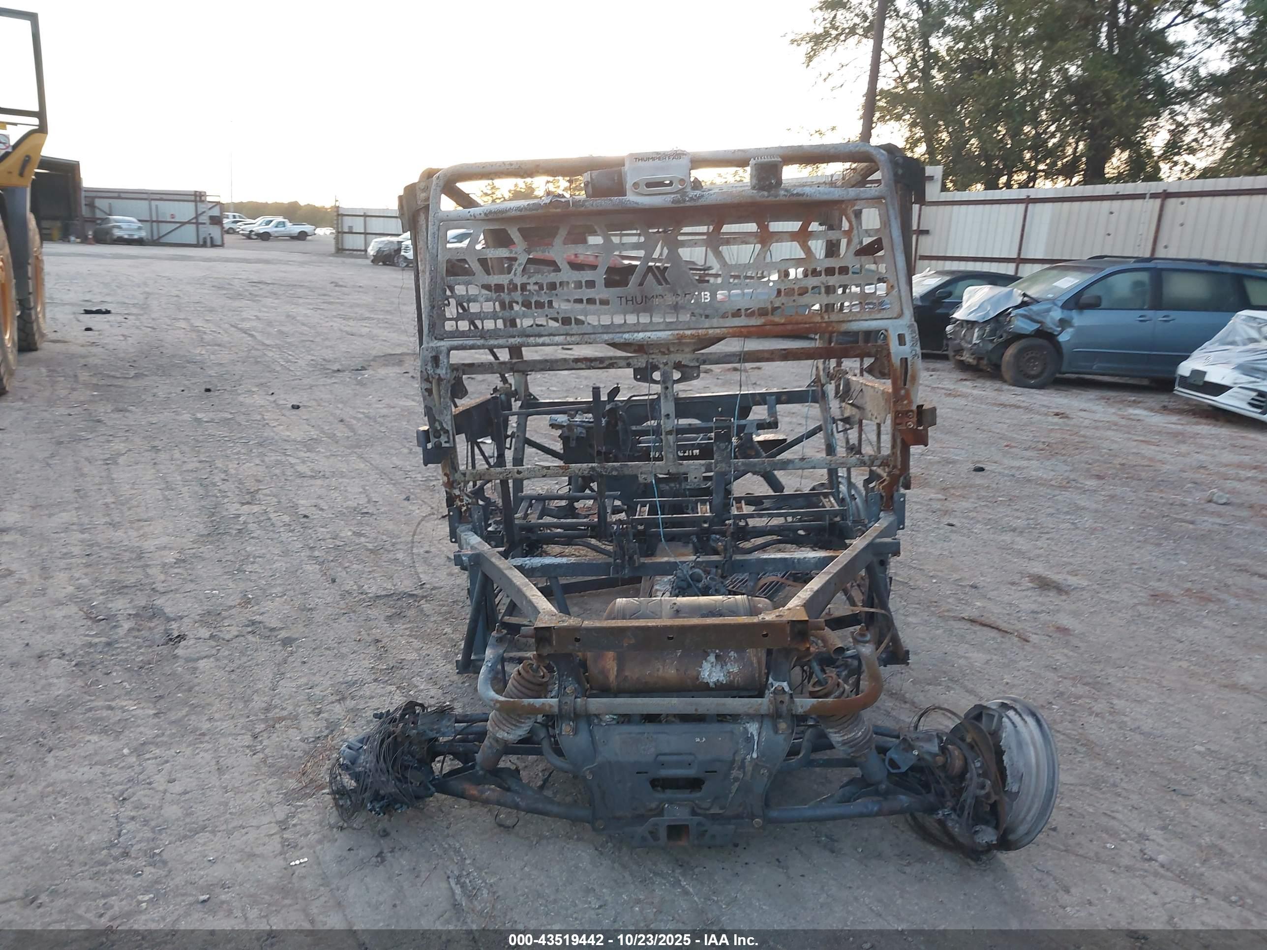 CAN-AM DEFENDER image 6