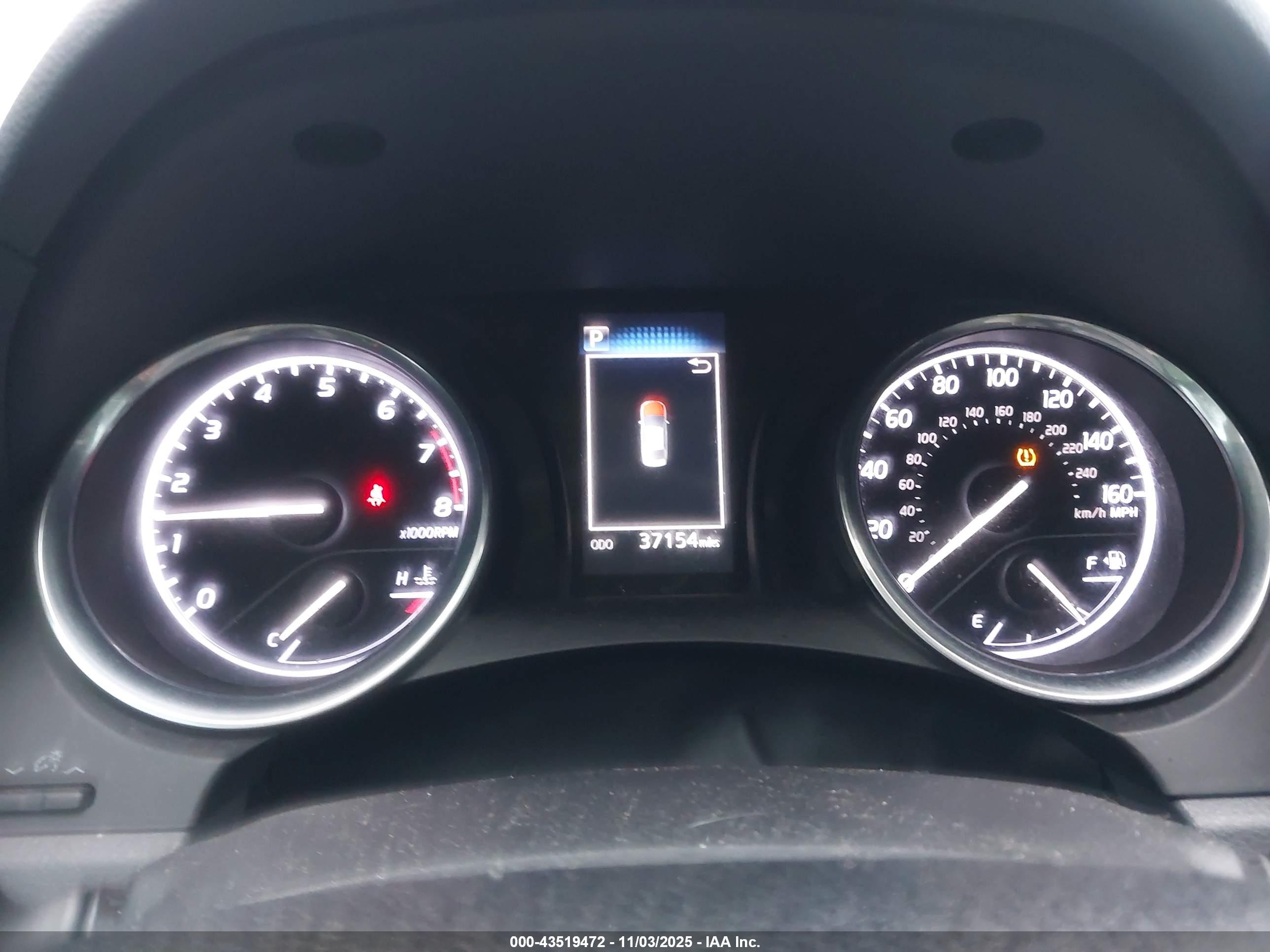 TOYOTA CAMRY image 7