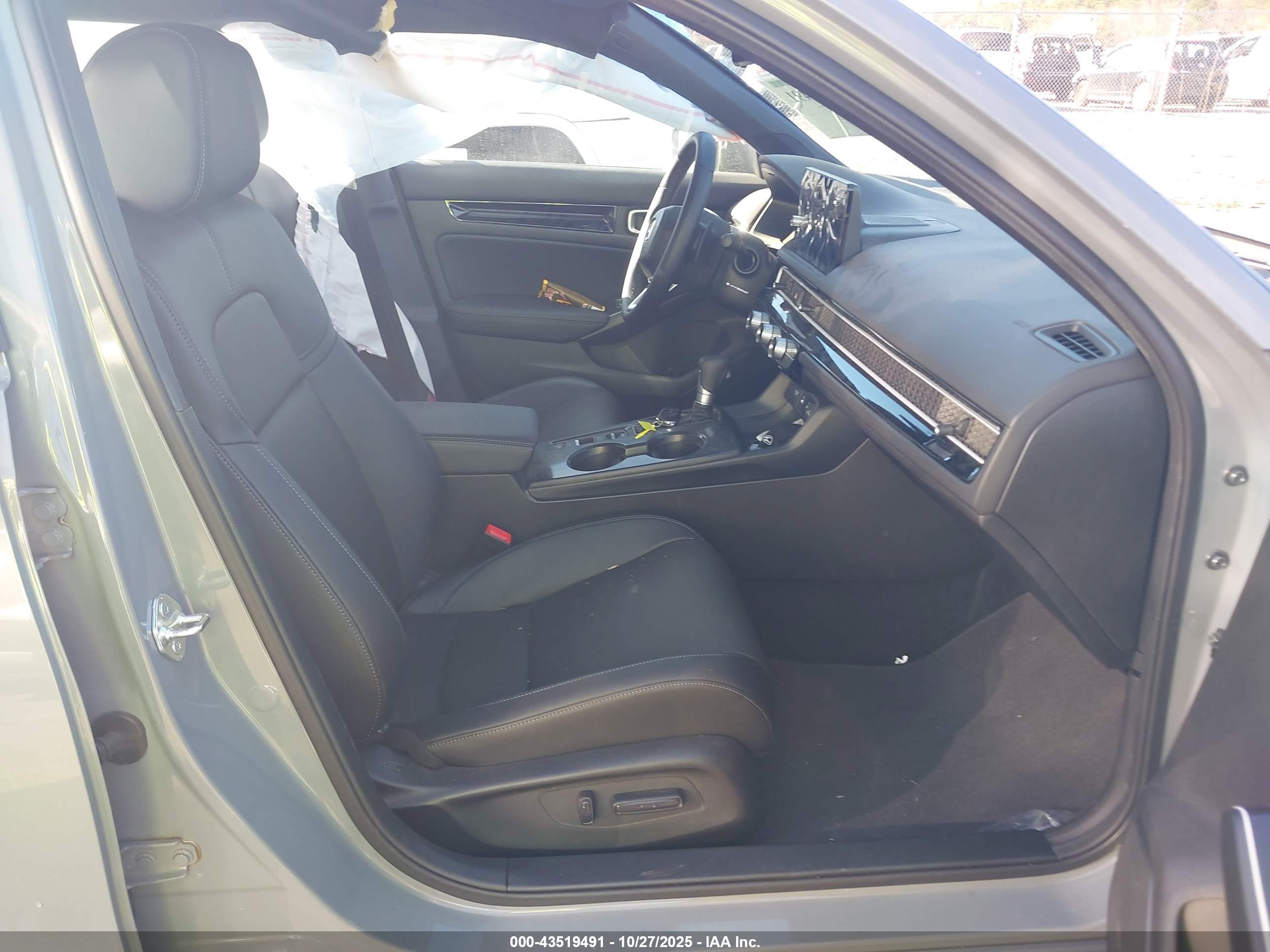 HONDA CIVIC image 5