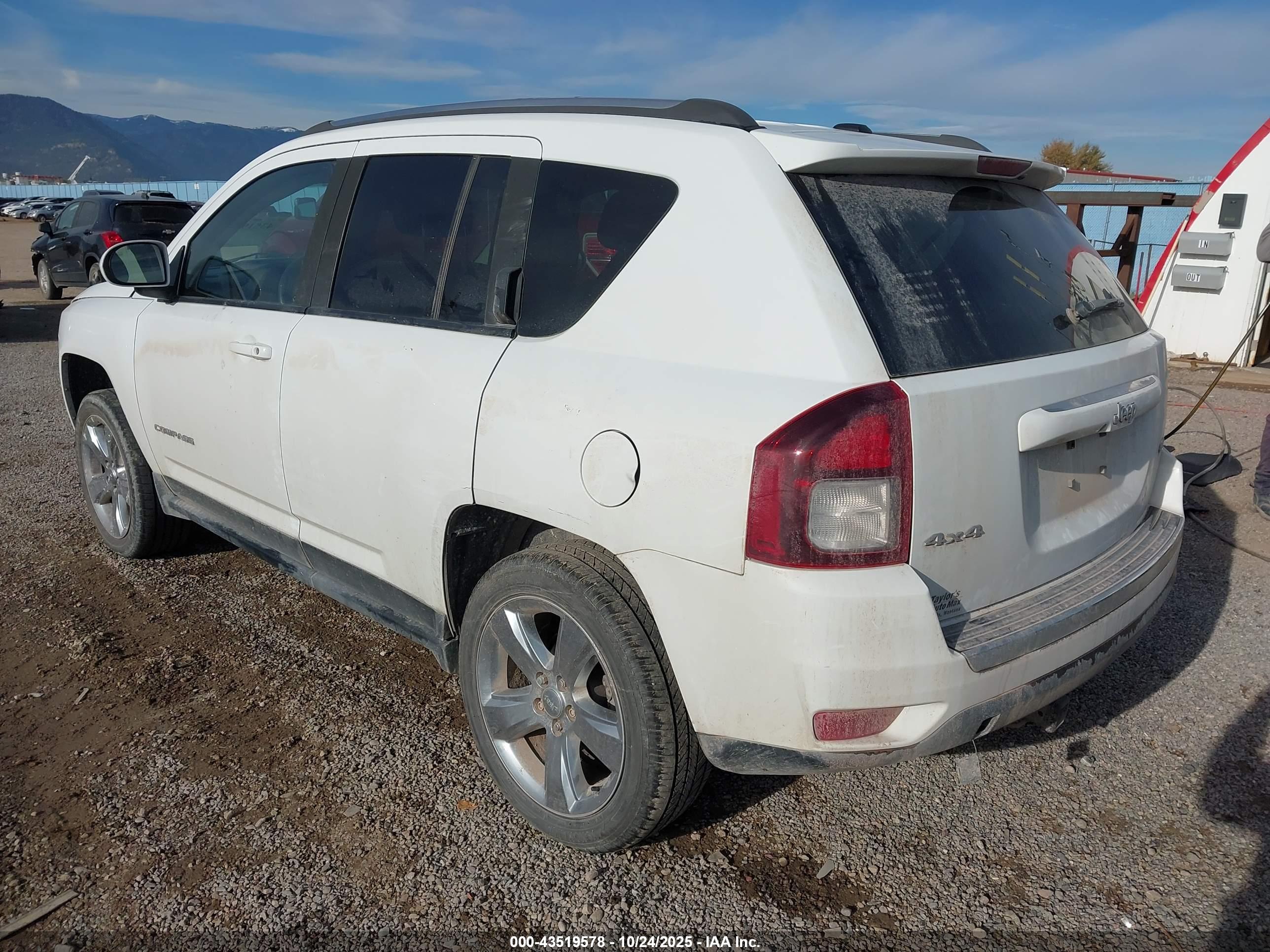 JEEP COMPASS image 3