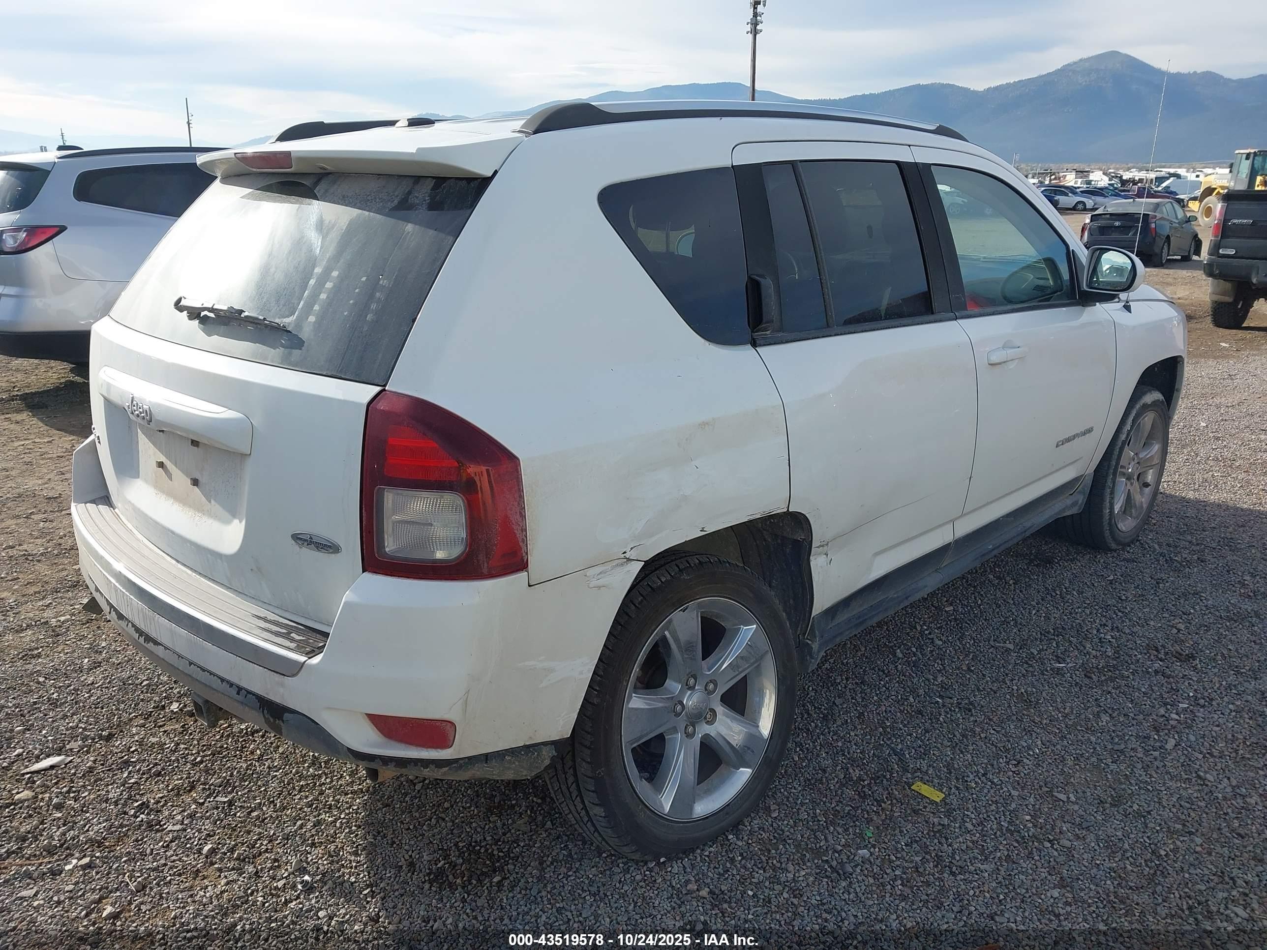 JEEP COMPASS image 4