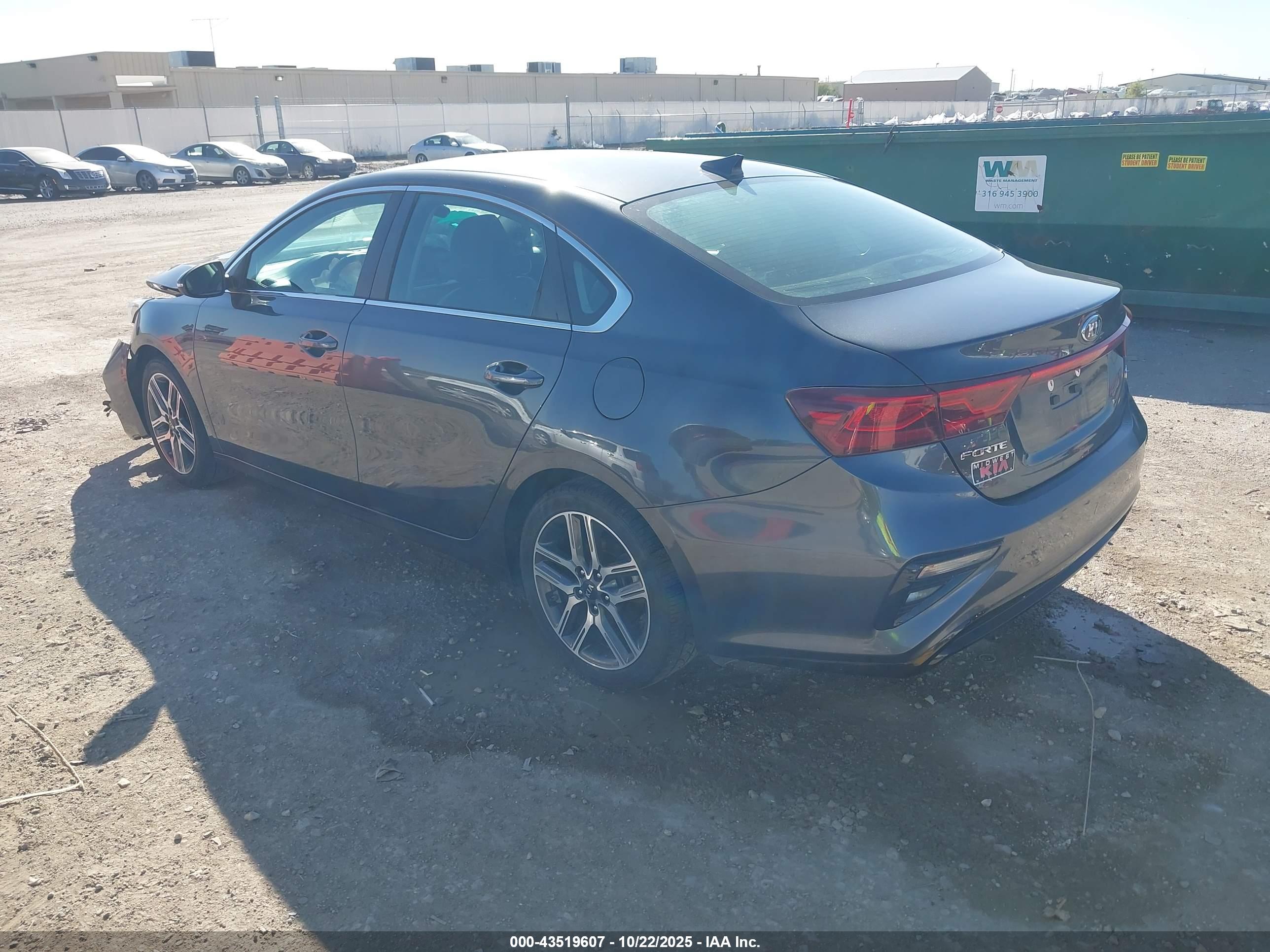 KIA FORTE image 3