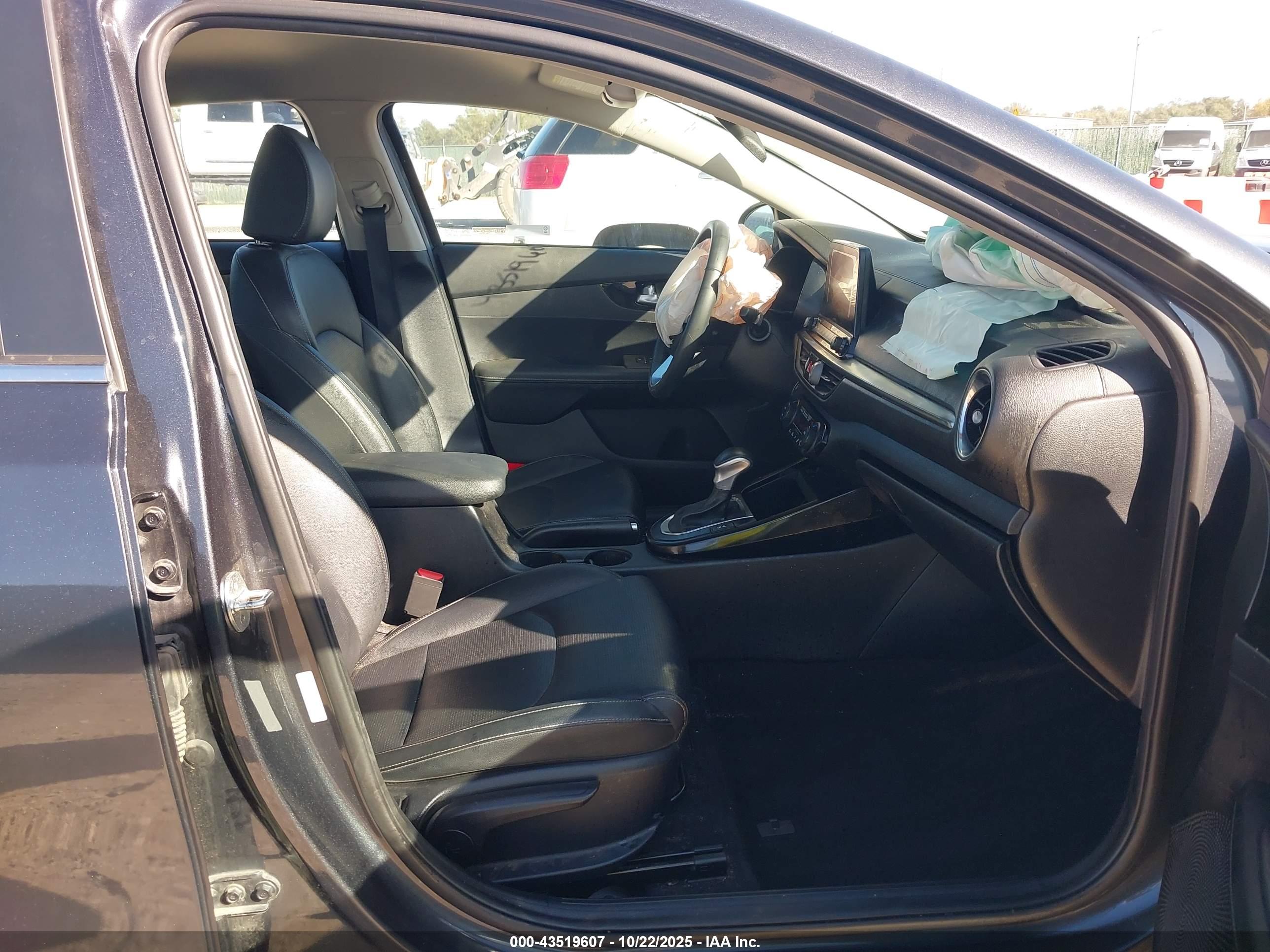 KIA FORTE image 5