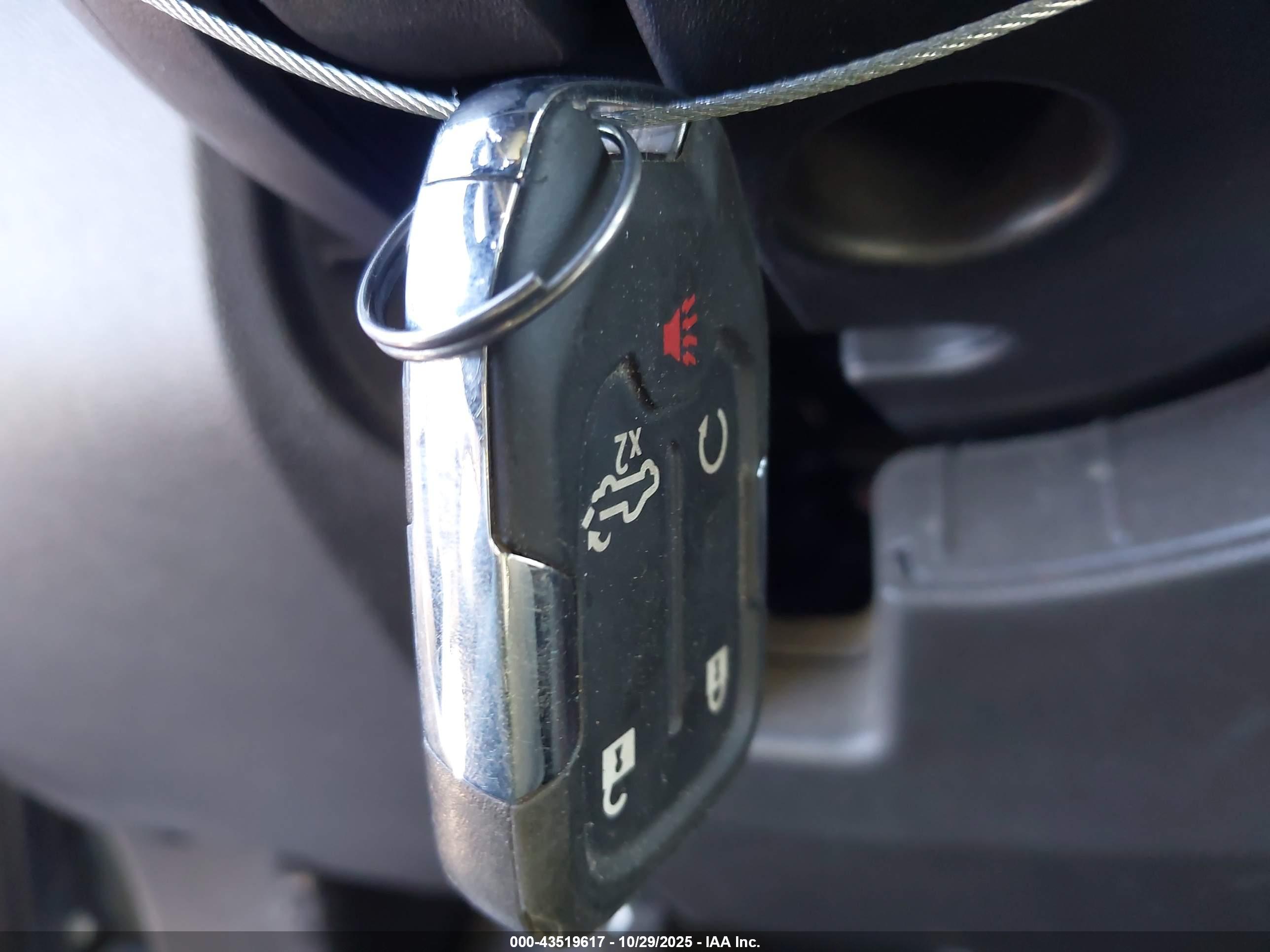 GMC SIERRA image 11