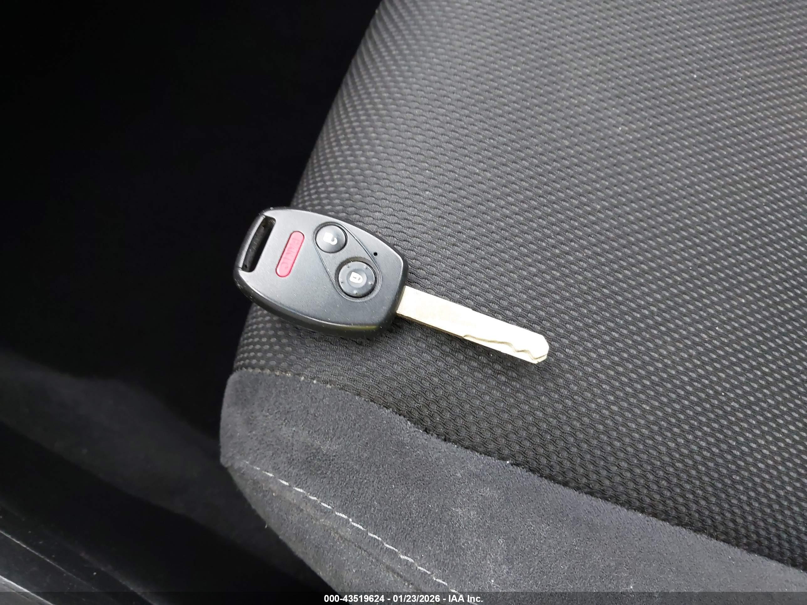 HONDA CIVIC image 11