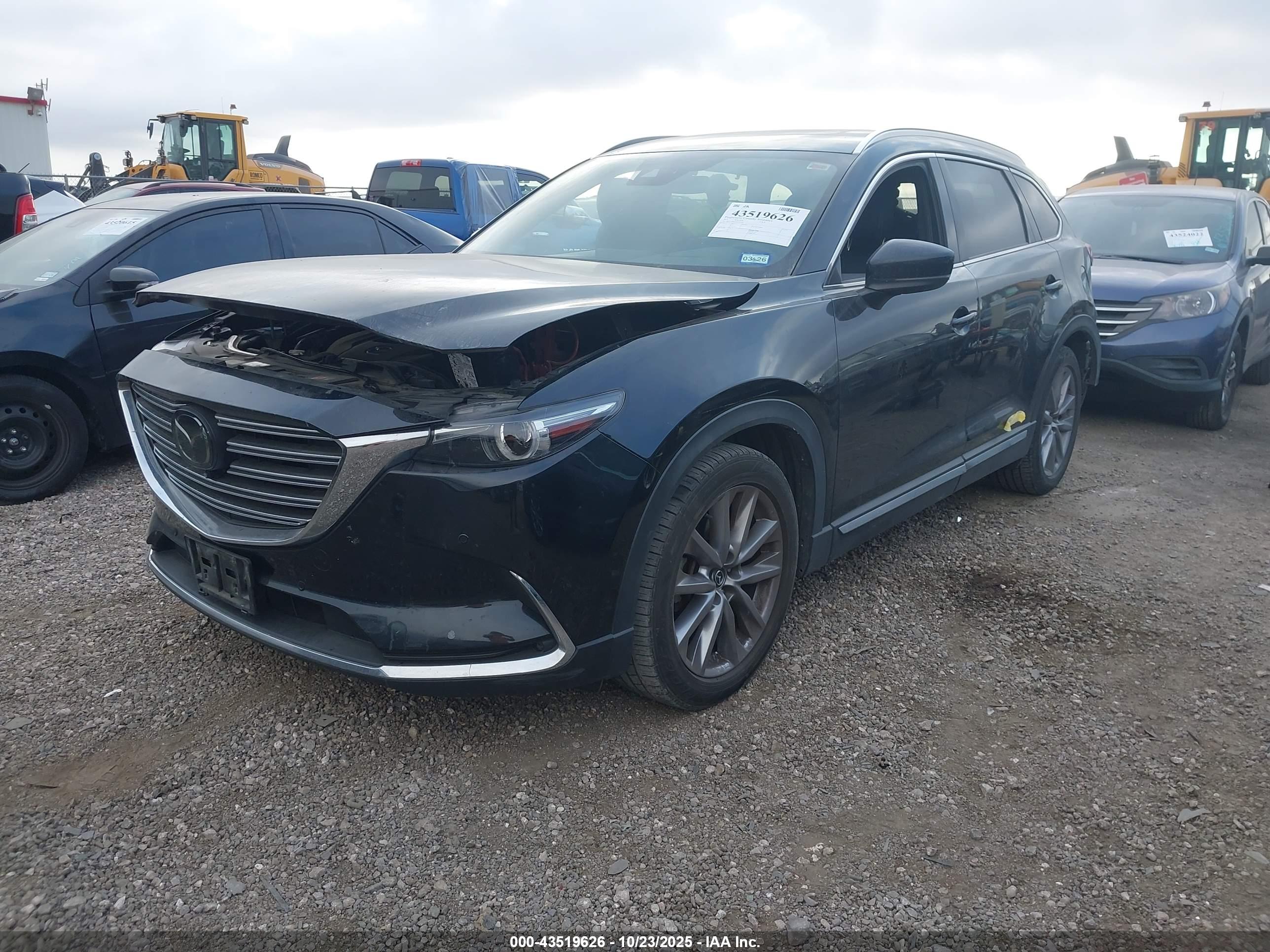 MAZDA CX-9 image 2