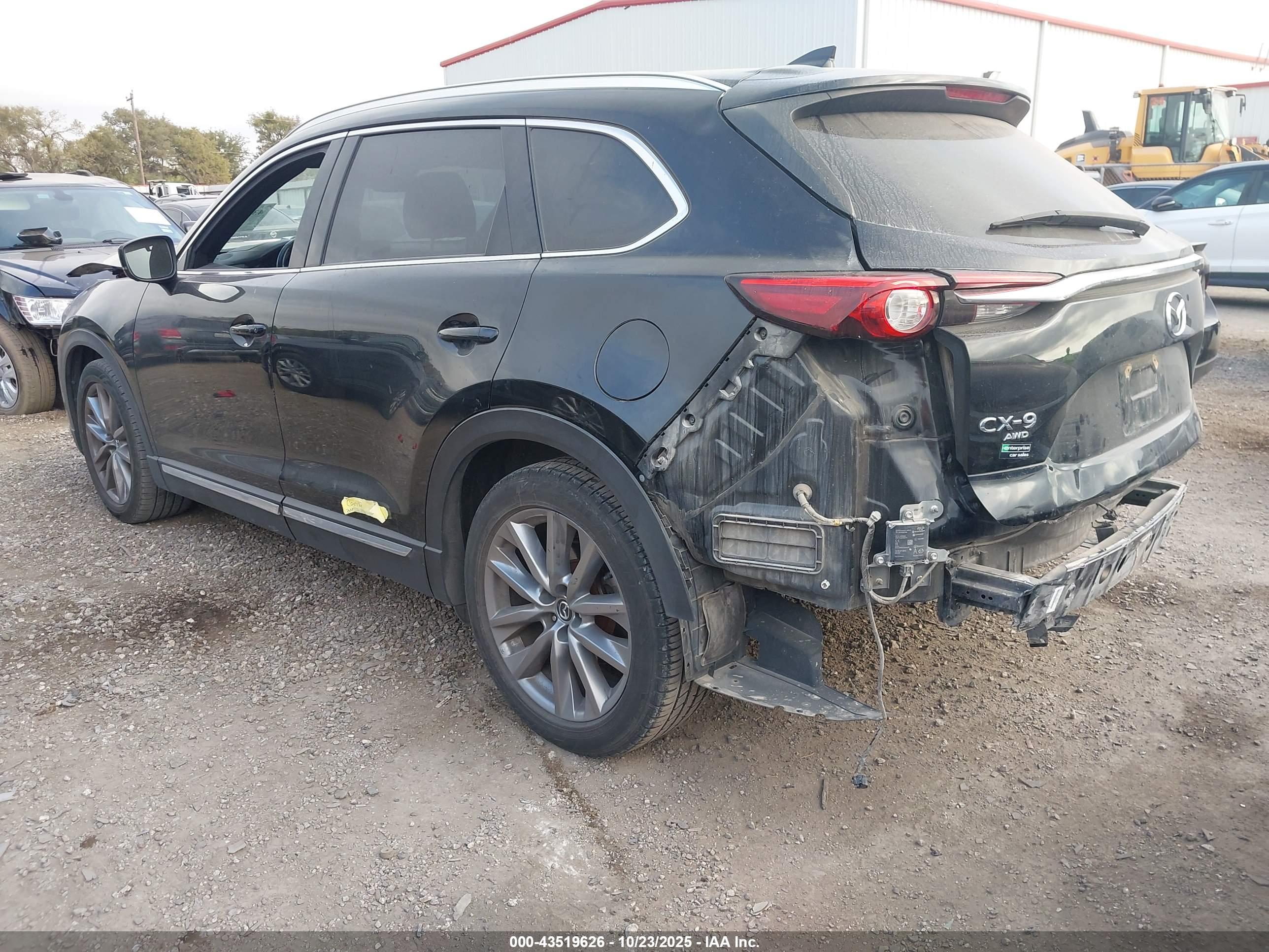 MAZDA CX-9 image 3