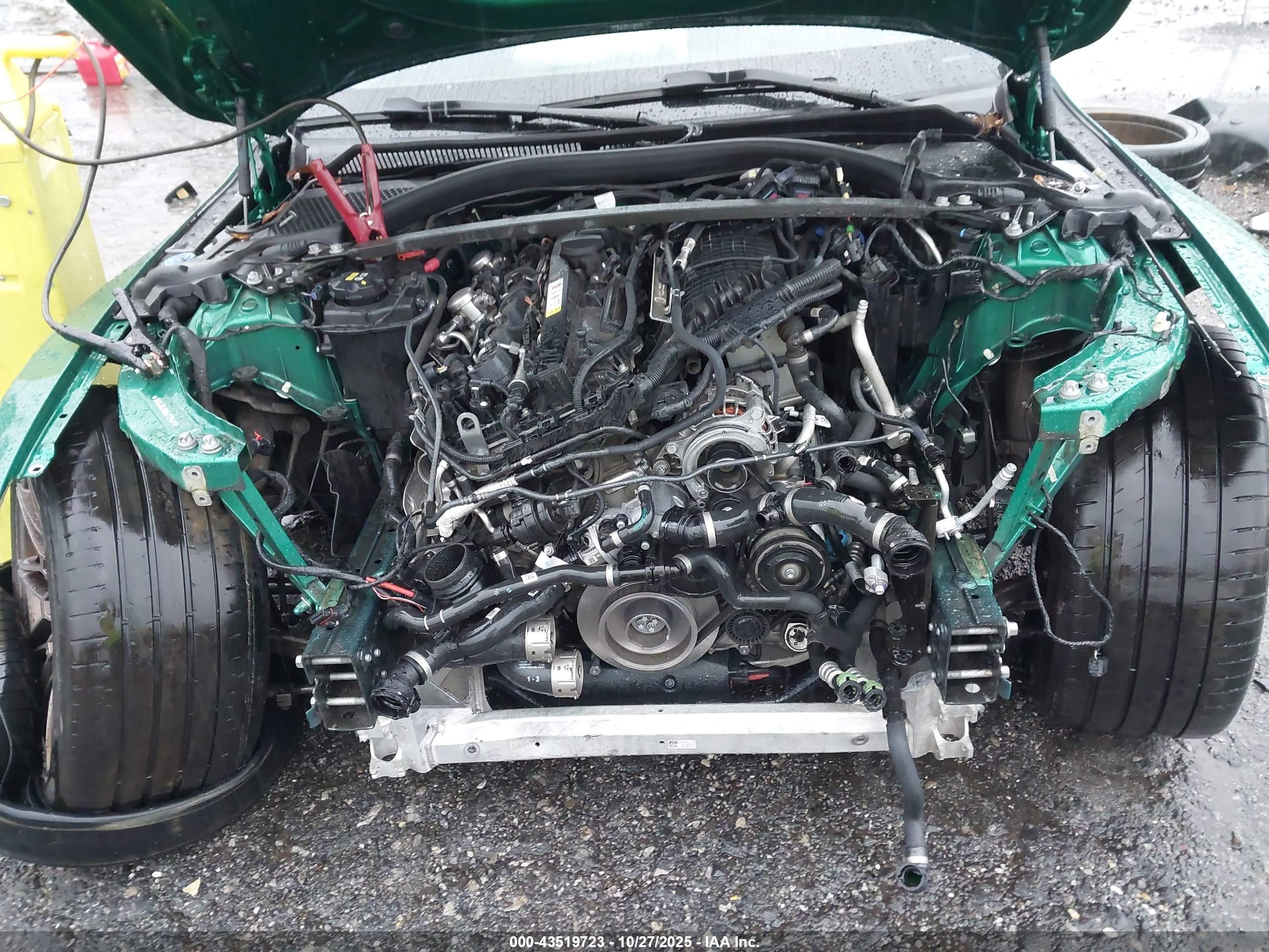 BMW M4 image 10