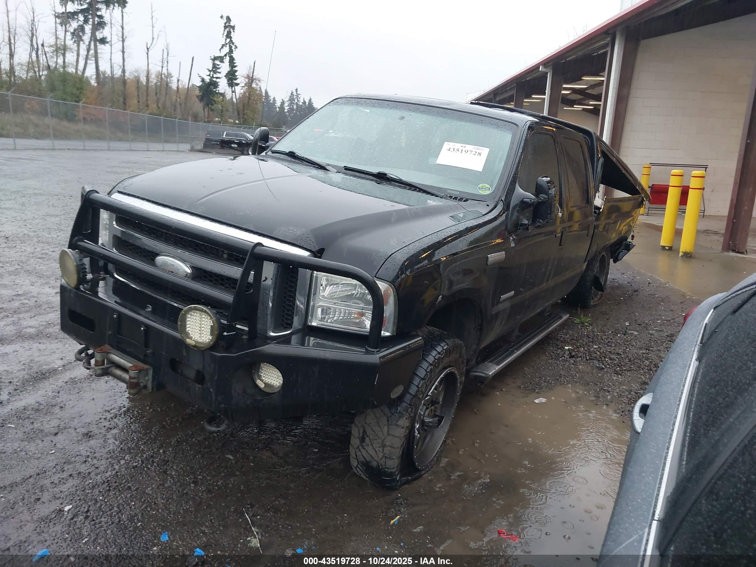 FORD F-350 image 2