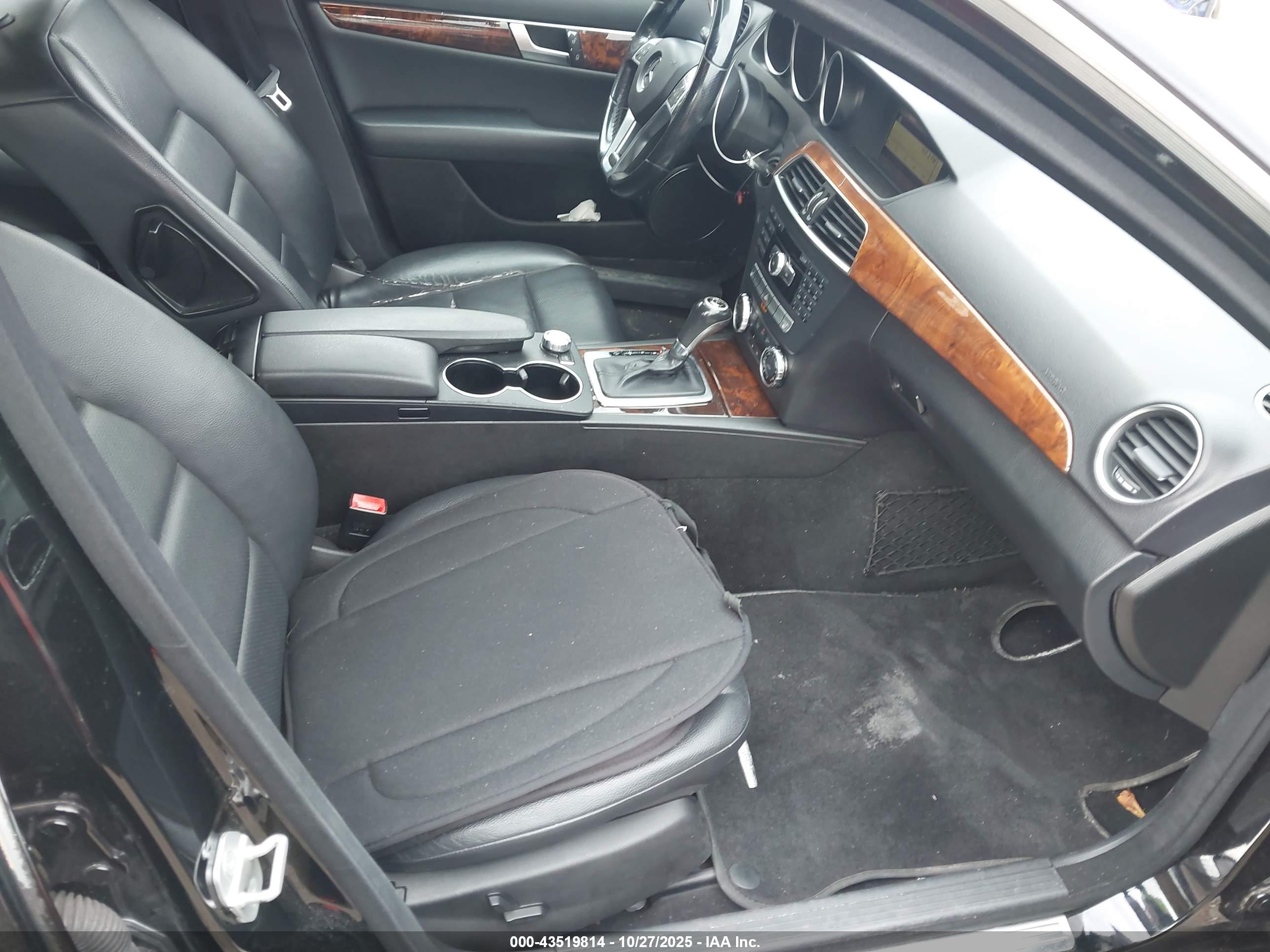 MERCEDES-BENZ C image 5
