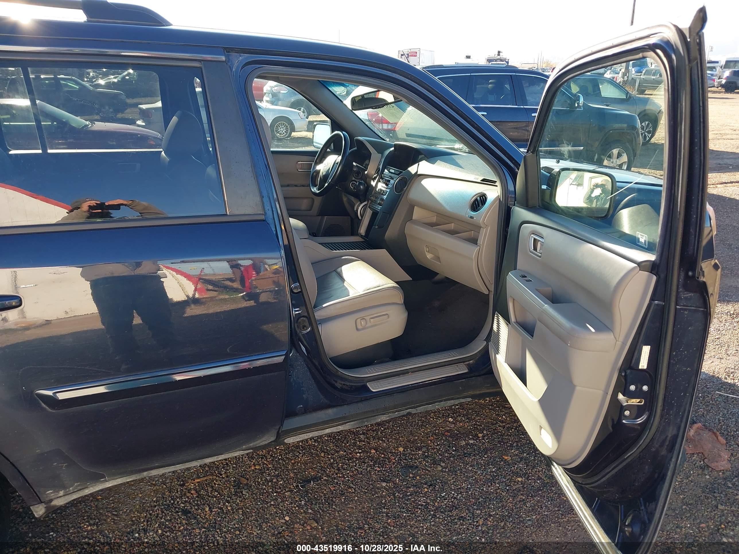 HONDA PILOT image 5
