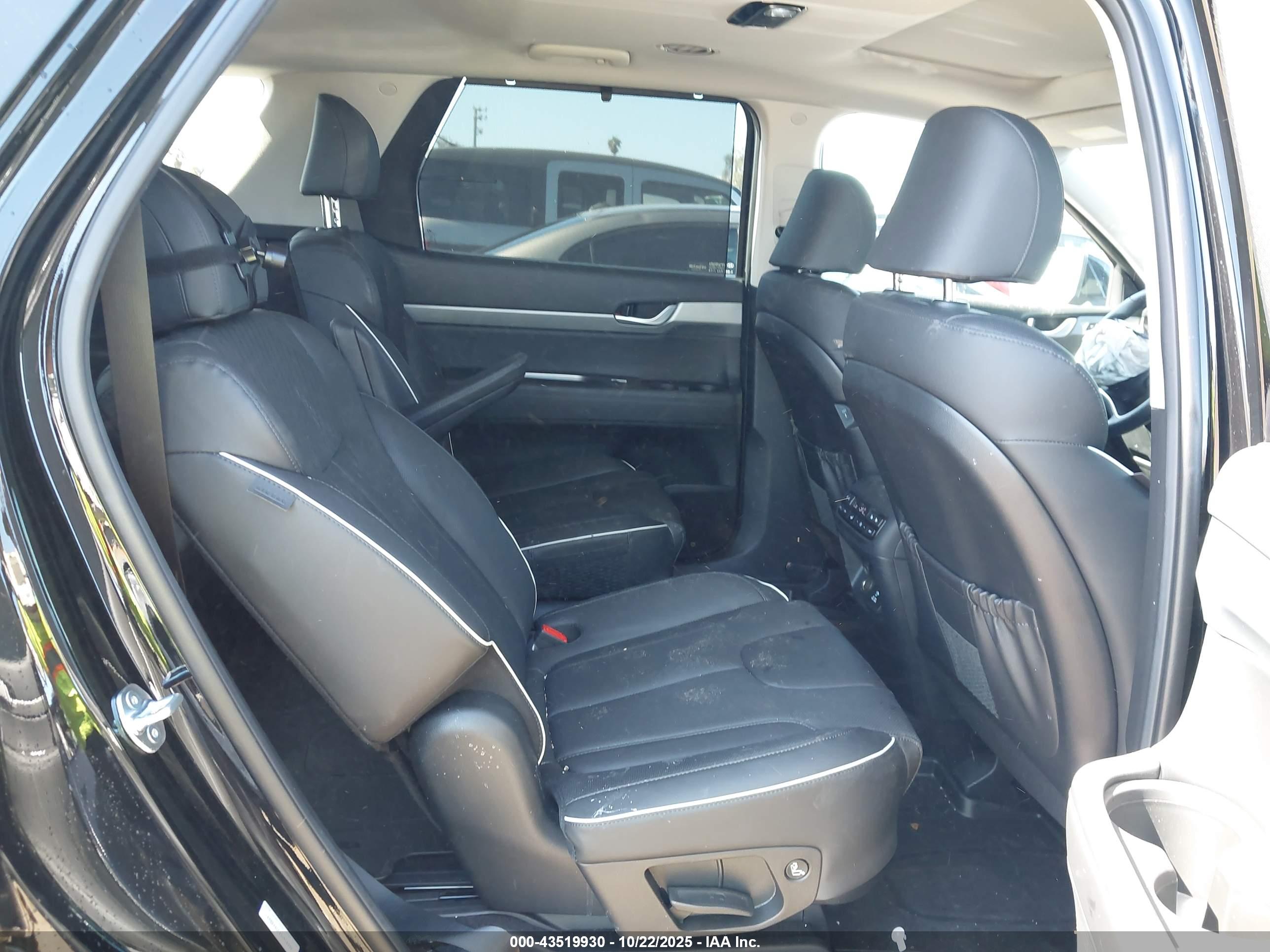 HYUNDAI PALISADE image 8