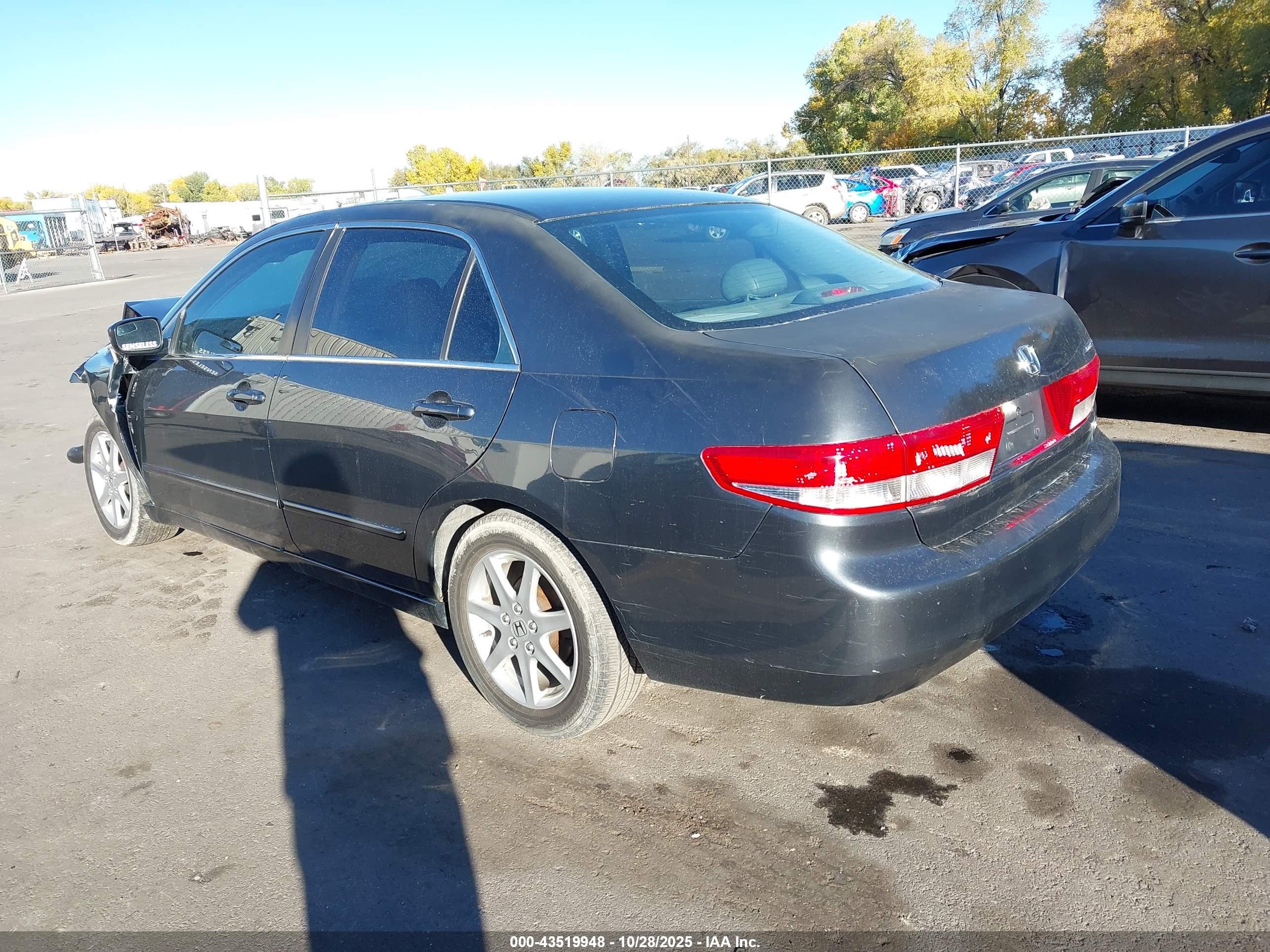 HONDA ACCORD image 3