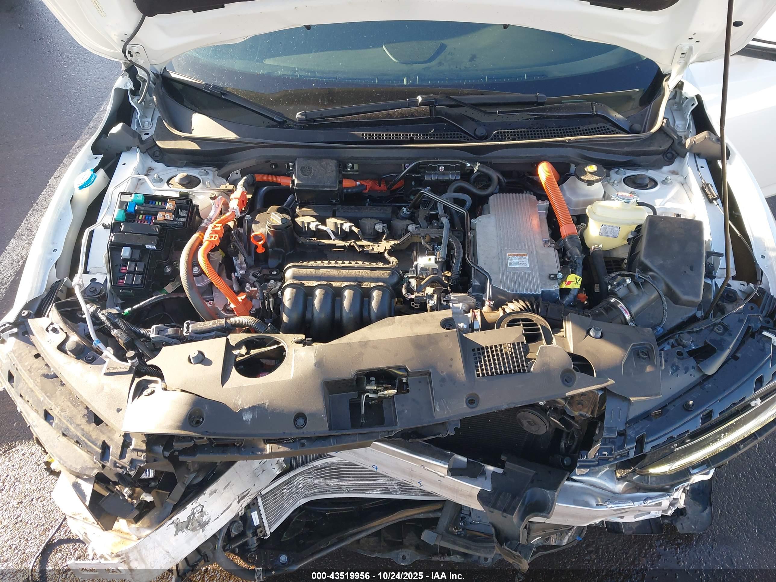 HONDA INSIGHT image 10