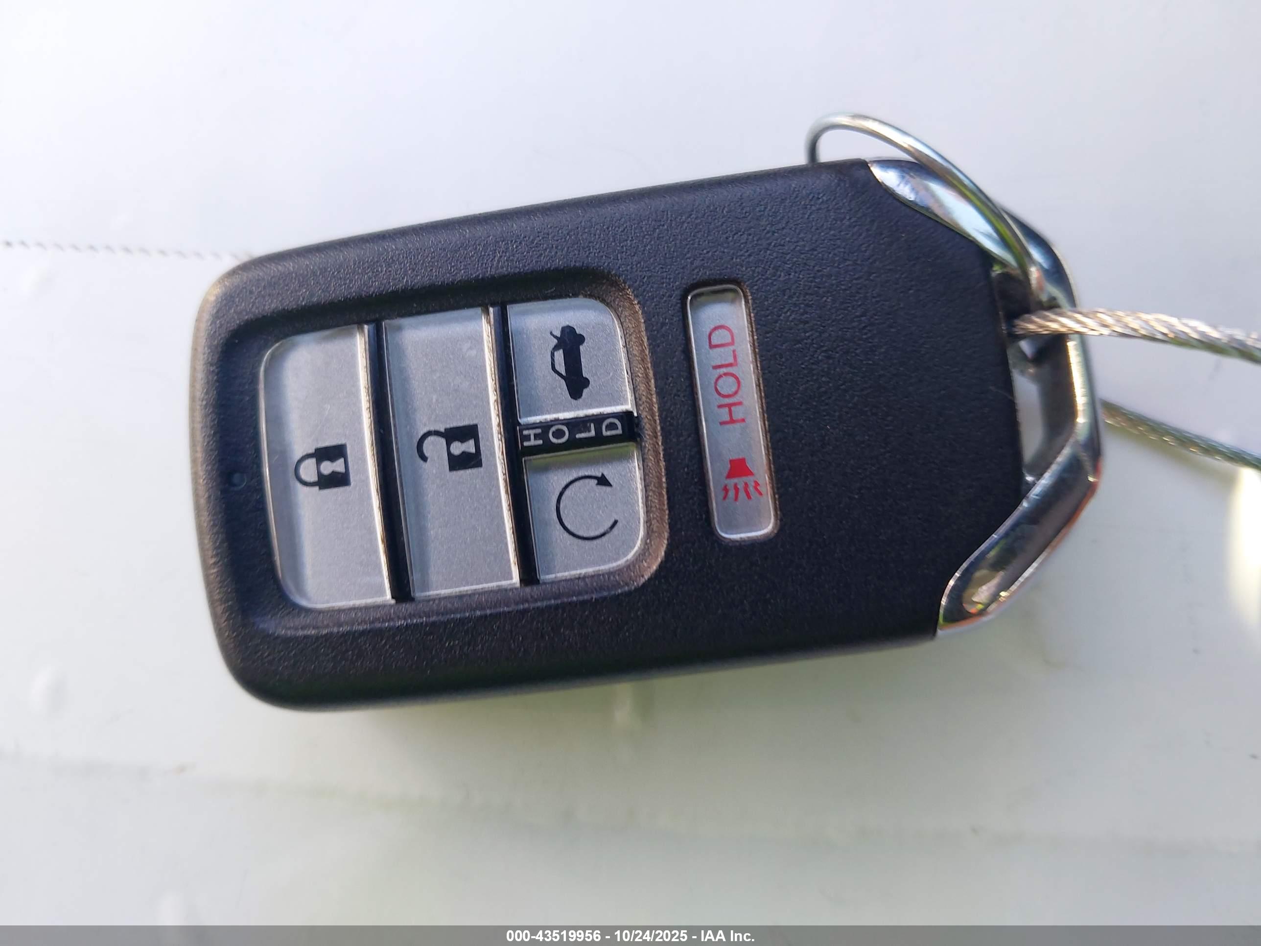 HONDA INSIGHT image 11